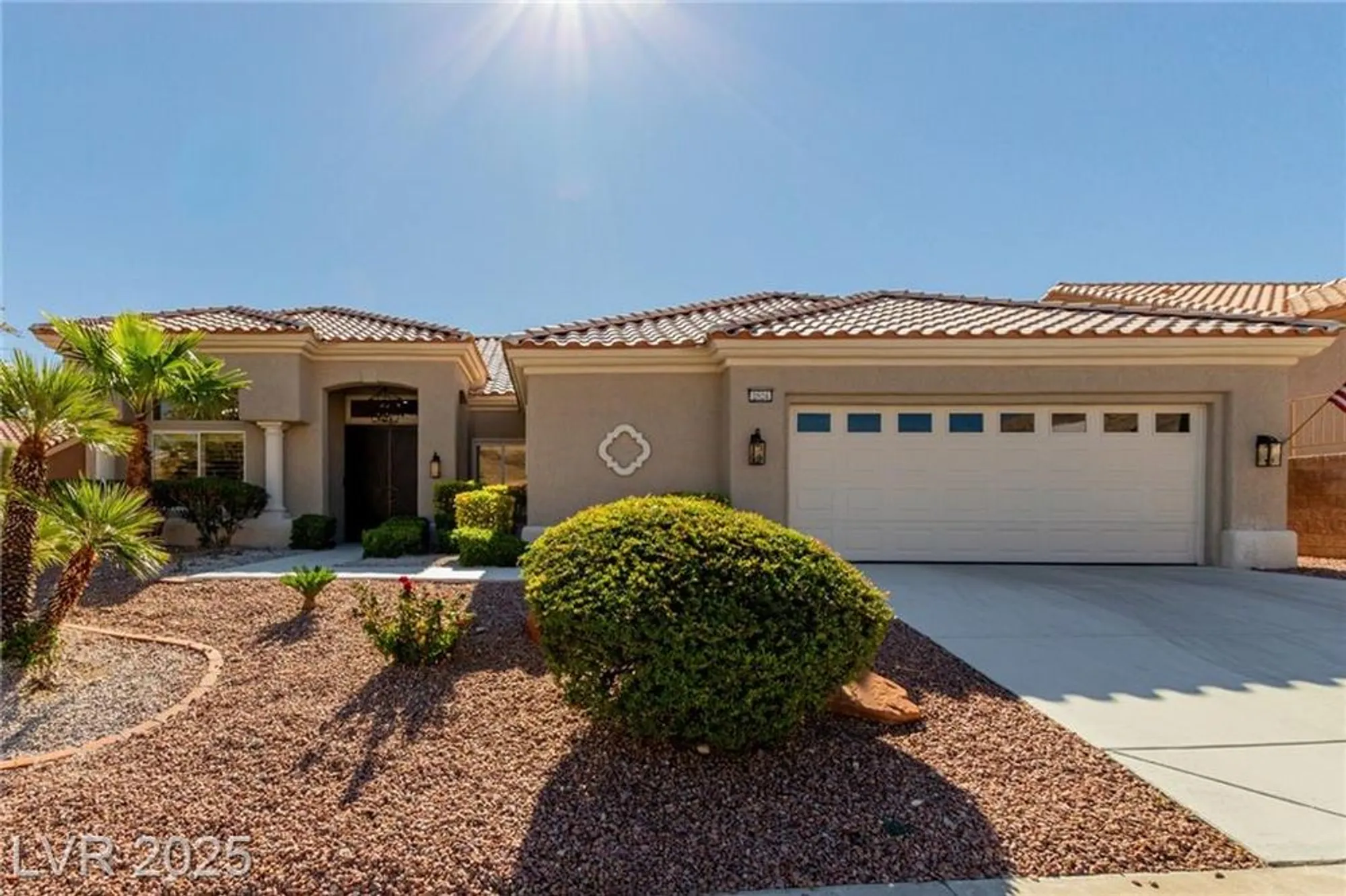Property Slideshow image 2 of 49 | 2824 faiss dr, Las Vegas, NV, 89134