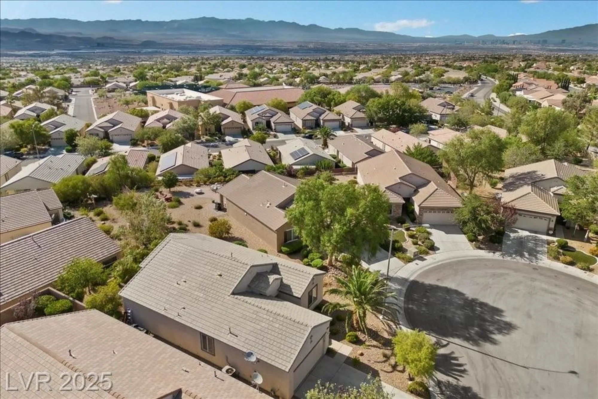 Property Slideshow image 41 of 60 | 2345 minolta ct, Henderson, NV, 89044