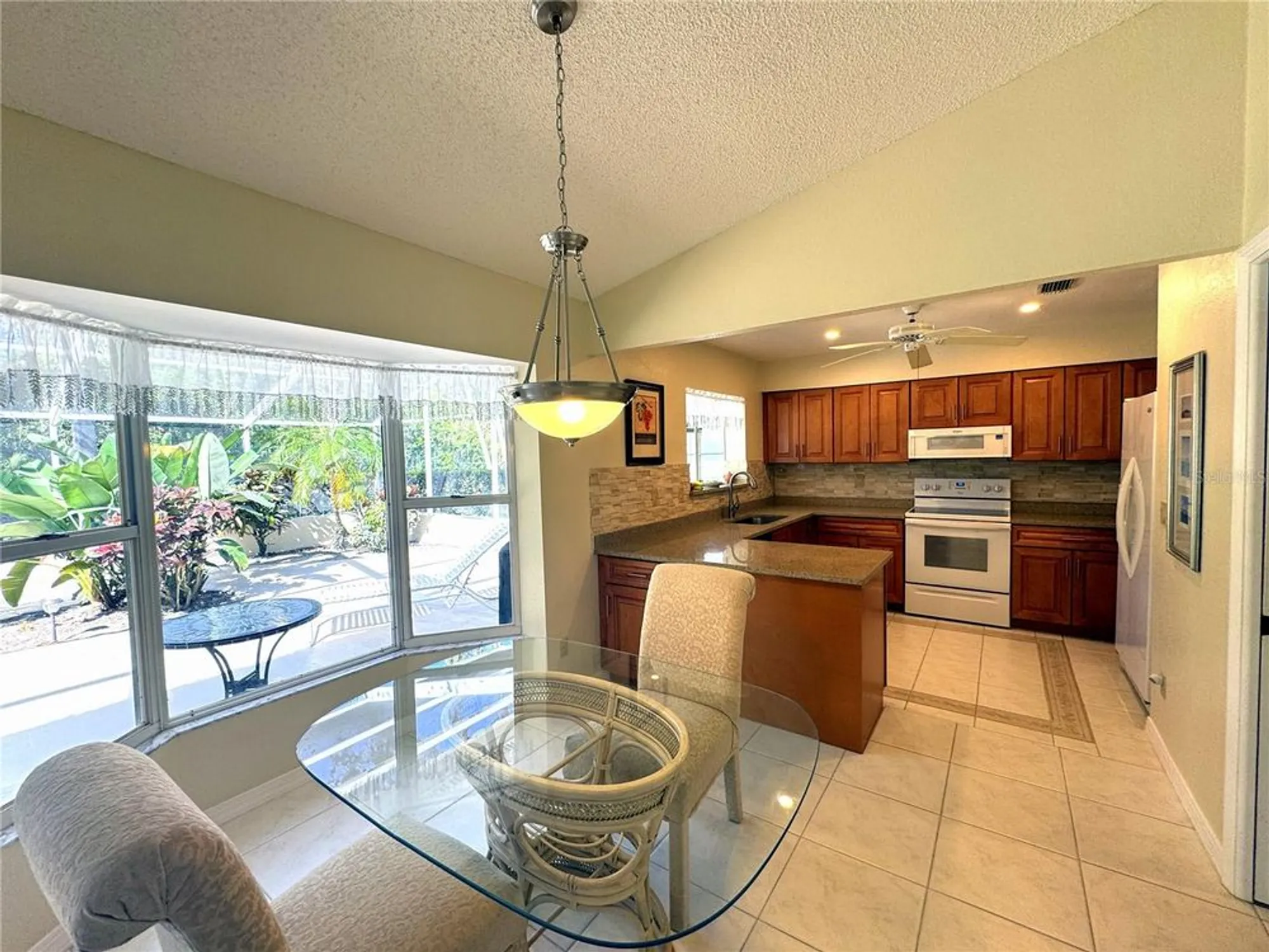Property Slideshow image 11 of 55 | 5714 garden lakes fern, Bradenton, FL, 34203