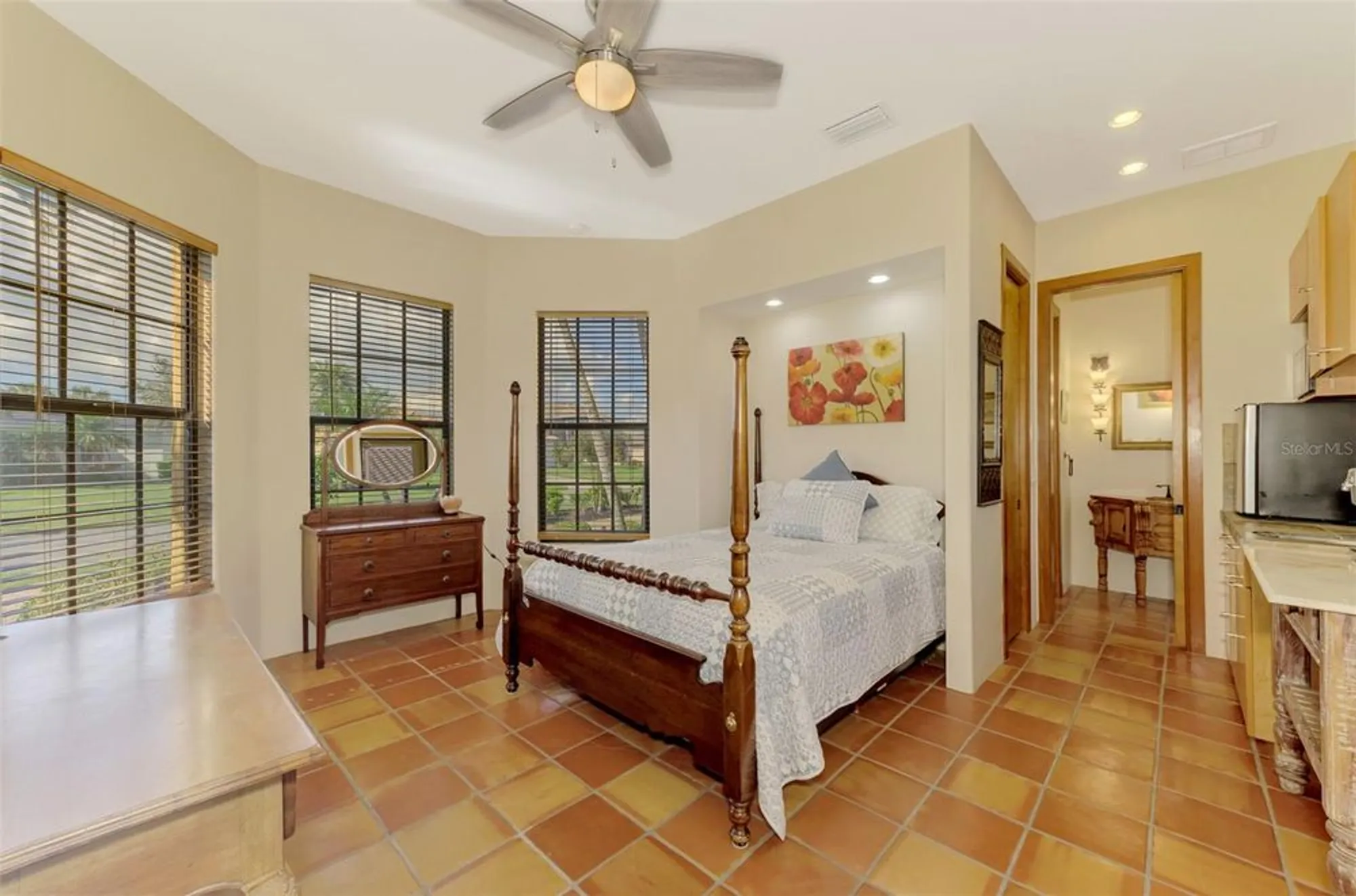 Property Slideshow image 70 of 100 | 3060 rivershore ln, Port Charlotte, FL, 33953