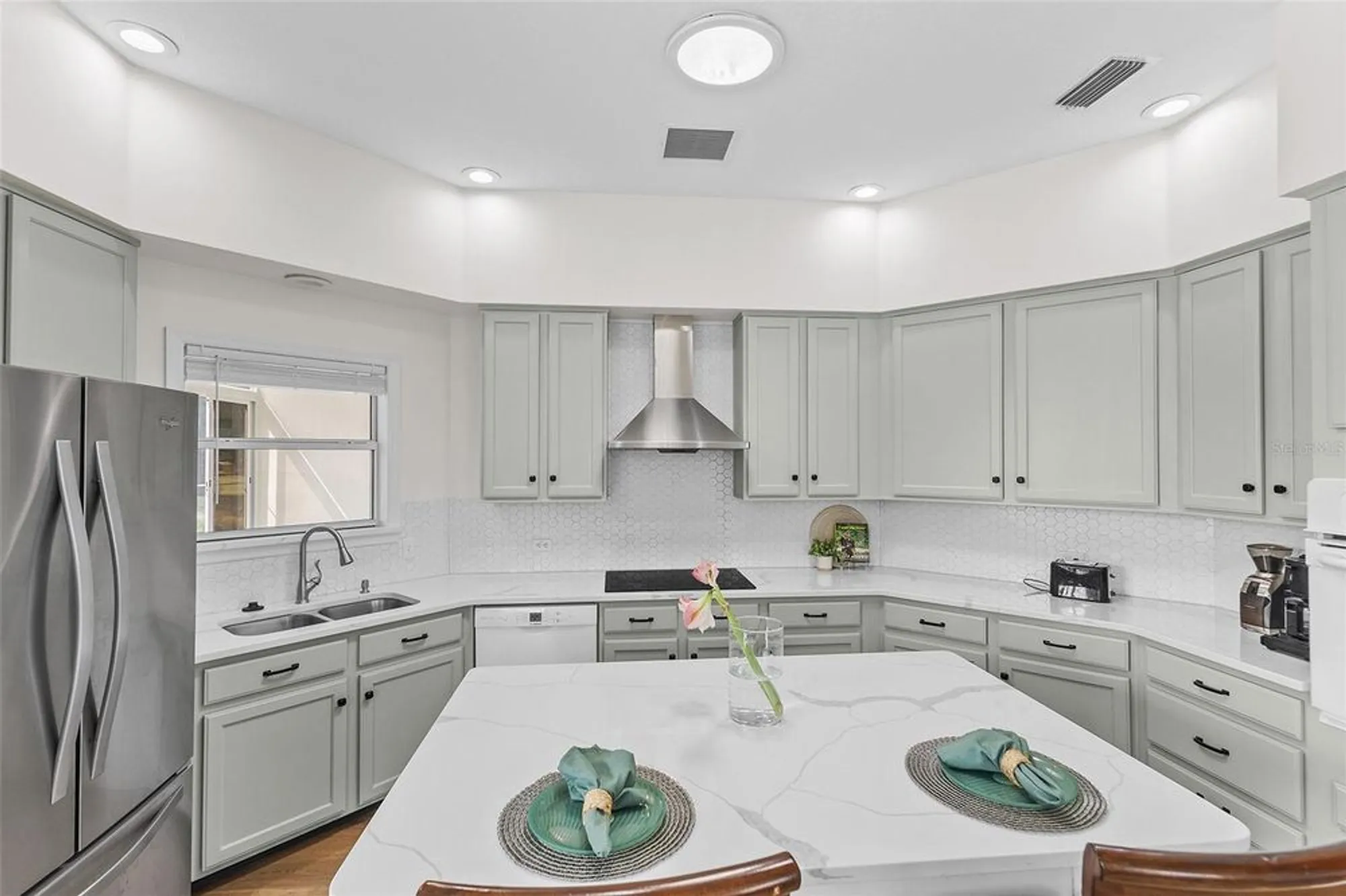 Property Slideshow image 13 of 45 | 1724 madero dr, The Villages, FL, 32159