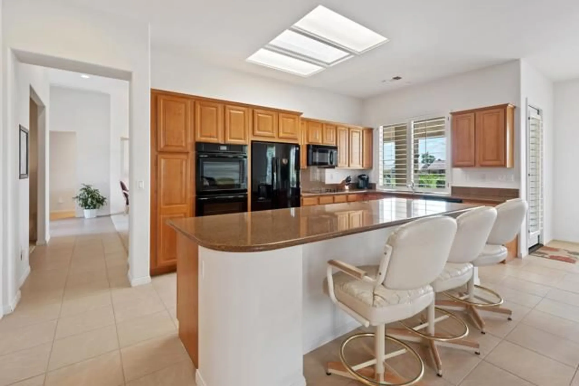 Property Slideshow image 16 of 35 | 78825 sunrise canyon ave, Palm Desert, CA, 92211