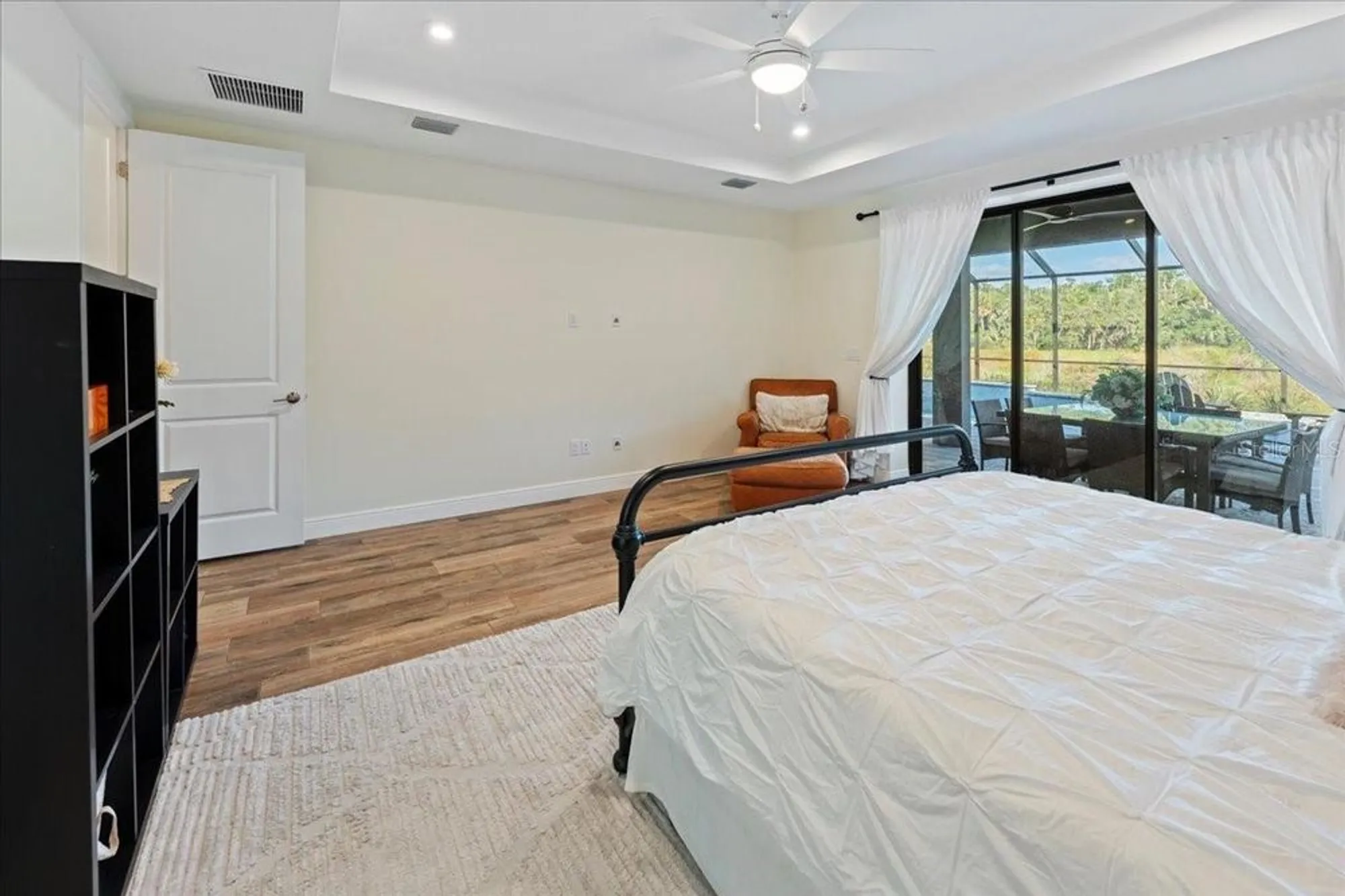 Property Slideshow image 37 of 86 | 10215 milky way cir, Sarasota, FL, 34241