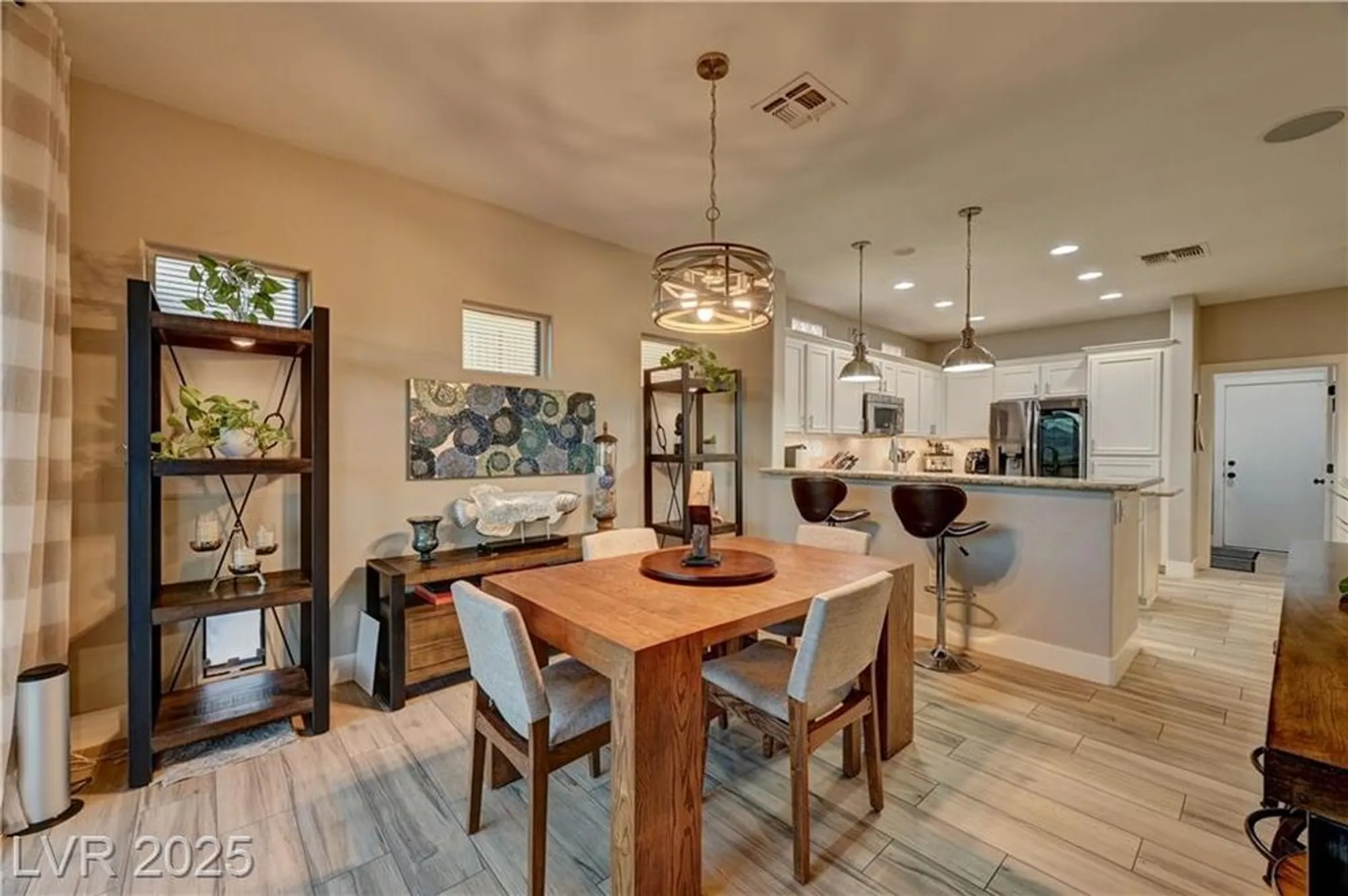 Property Slideshow image 14 of 50 | 3034 hickory valley rd, Henderson, NV, 89052