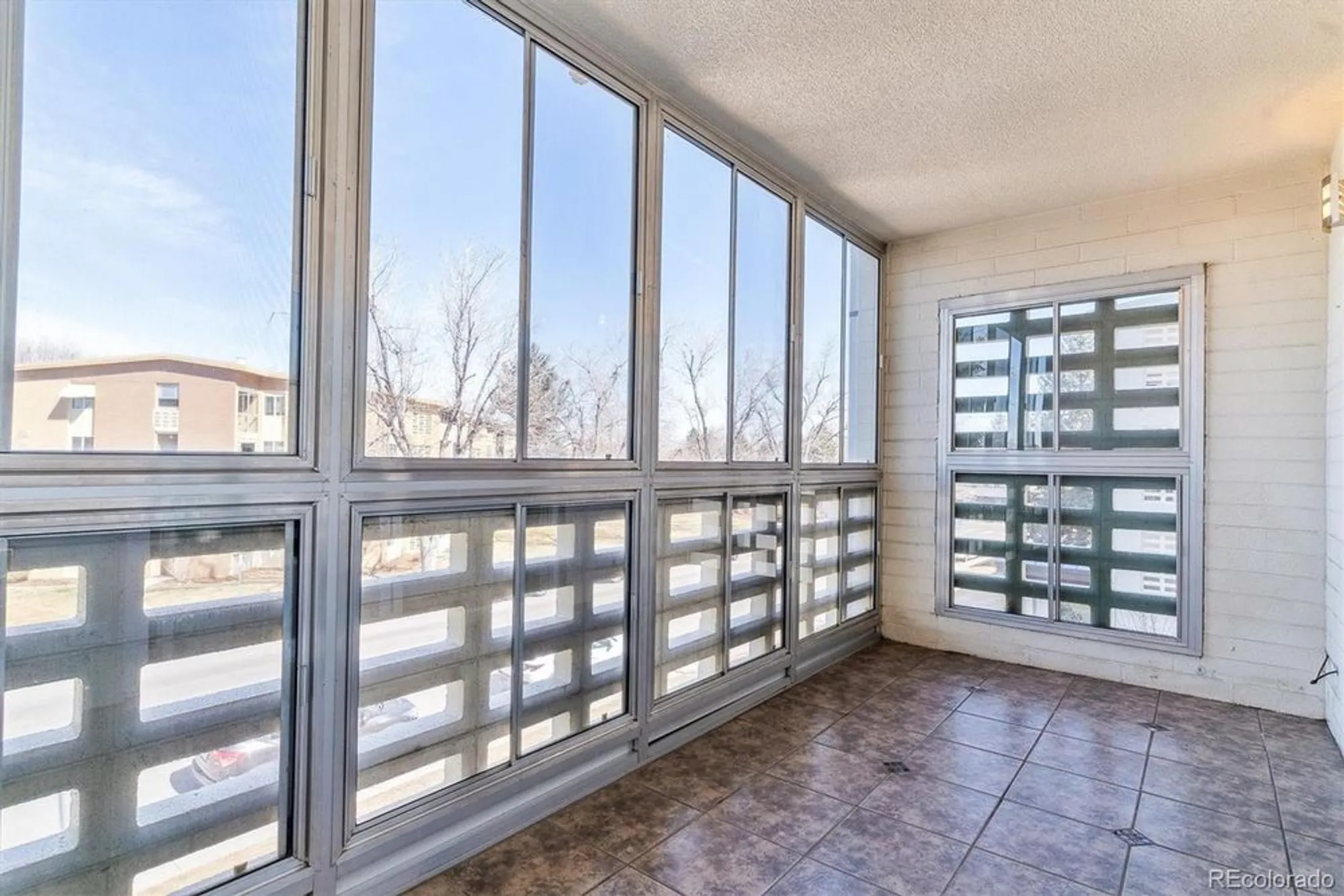 Property Slideshow image 16 of 50 | 775 s alton way unit 3c, Denver, CO, 80247