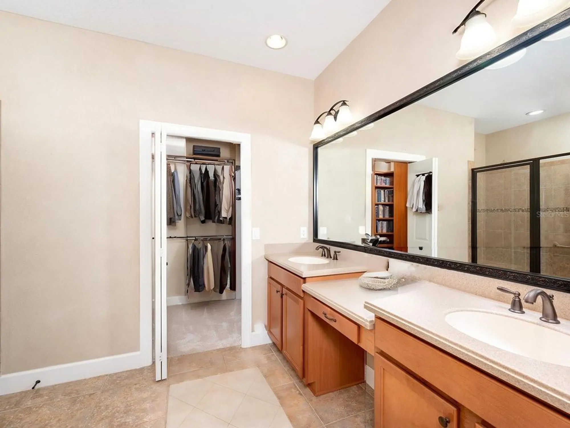 Property Slideshow image 24 of 100 | 4949 savona run, Bradenton, FL, 34211