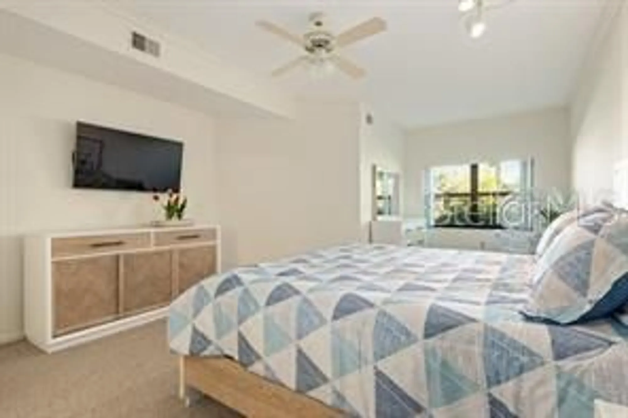 Property Slideshow image 25 of 52 | 5259 heron way # 103, Sarasota, FL, 34231