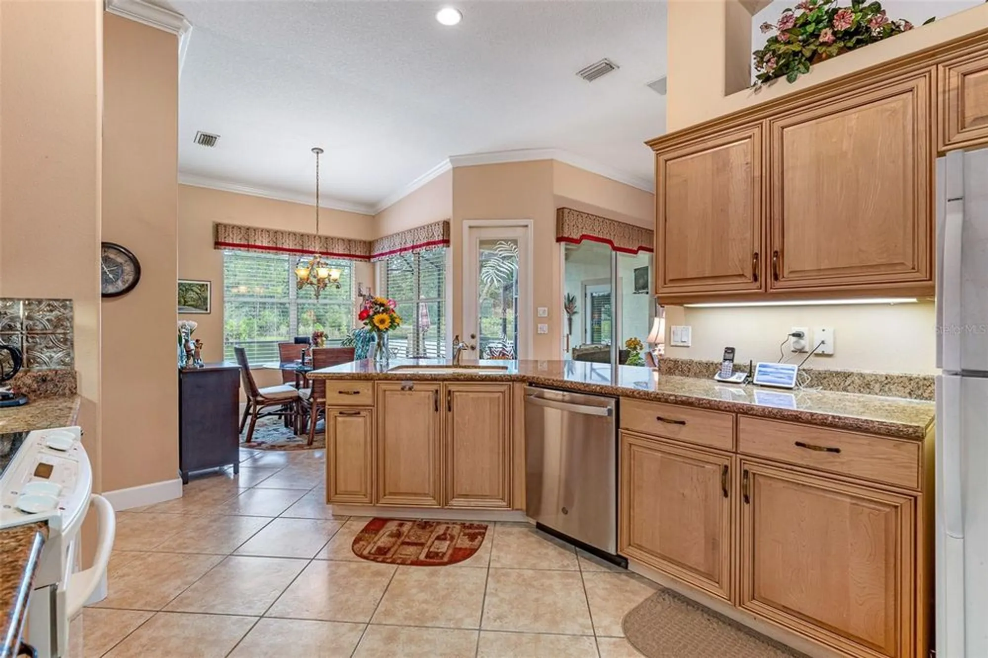 Property Slideshow image 19 of 62 | 1283 royal pointe ln, Ormond Beach, FL, 32174