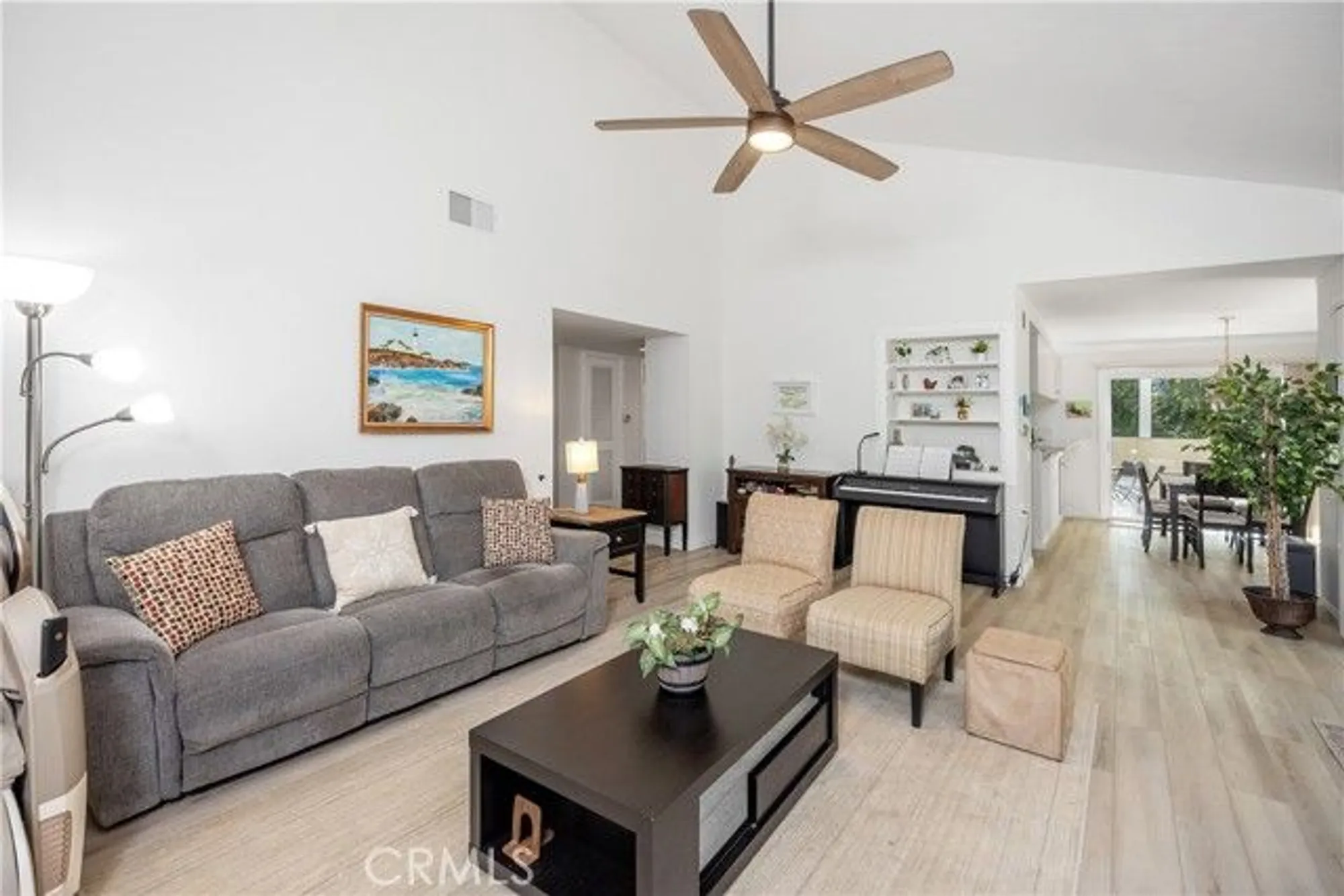 Property Slideshow image 12 of 43 | 5050 avenida del sol, Laguna Woods, CA, 92637