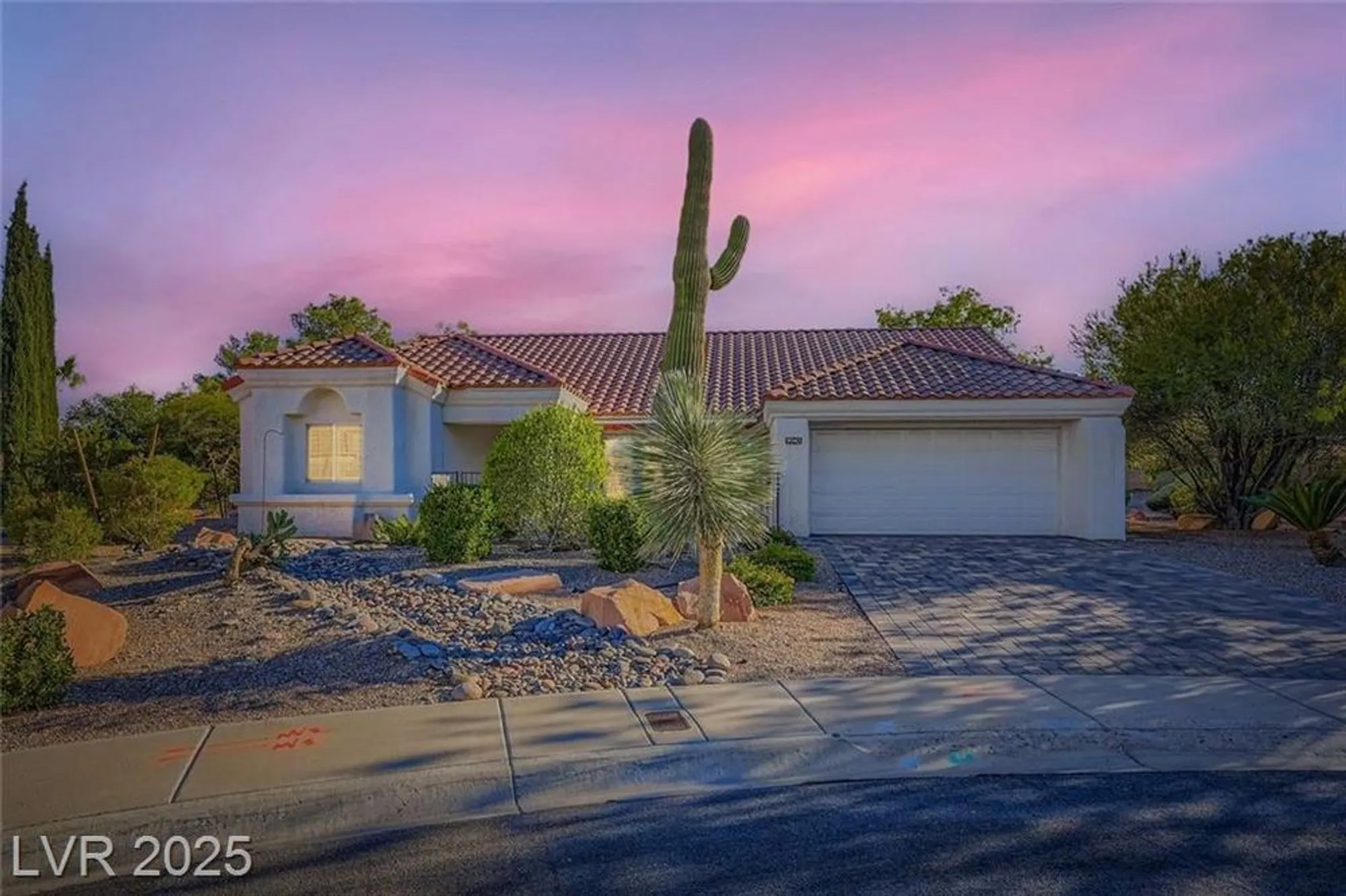 Property Slideshow image 1 of 40 | 9045 firebird dr, Las Vegas, NV, 89134