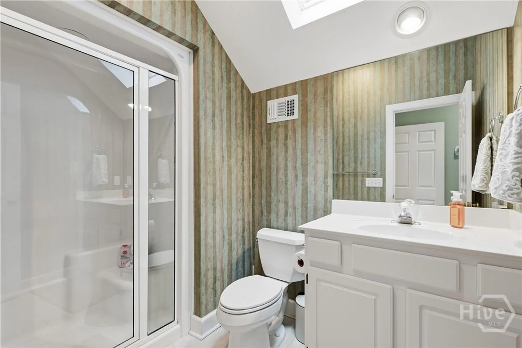 Property Slideshow image 40 of 56 | 5 marburg ln, Savannah, GA, 31411