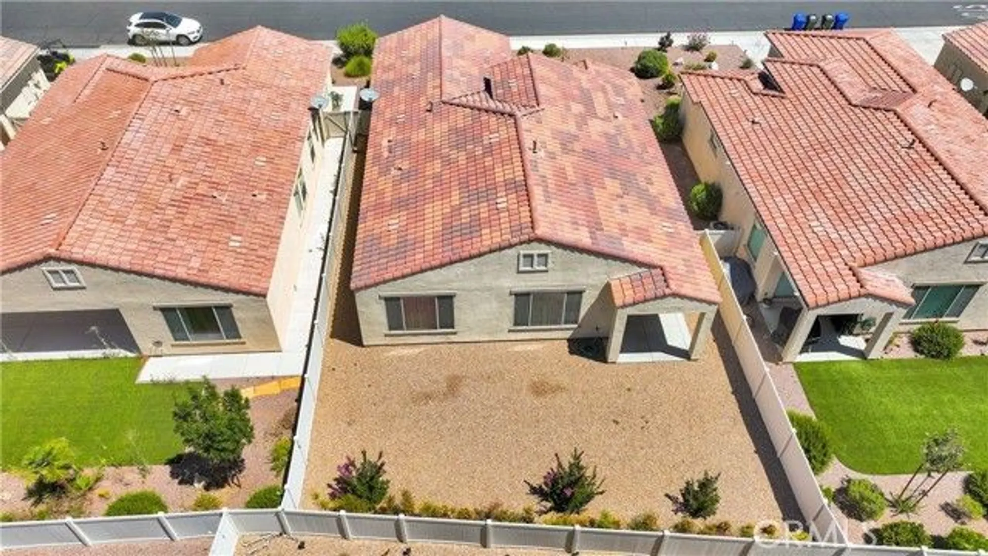Property Slideshow image 43 of 46 | 18935 lariat st, Apple Valley, CA, 92308