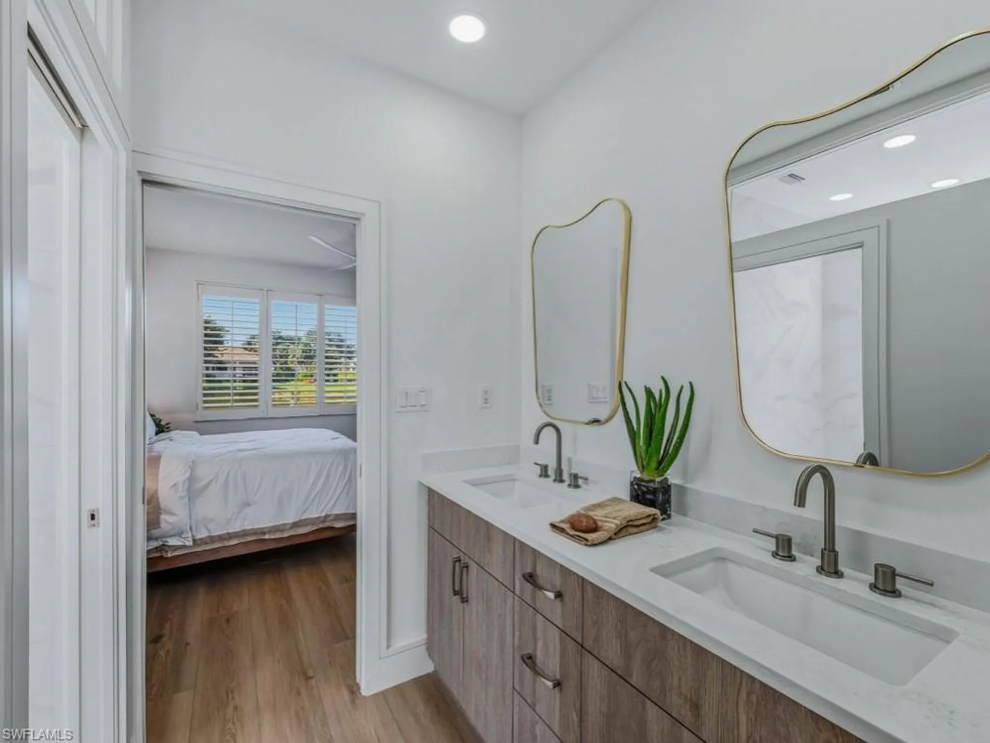 Property Slideshow image 26 of 50 | 3530 pine fern ln, Bonita Springs, FL, 34134