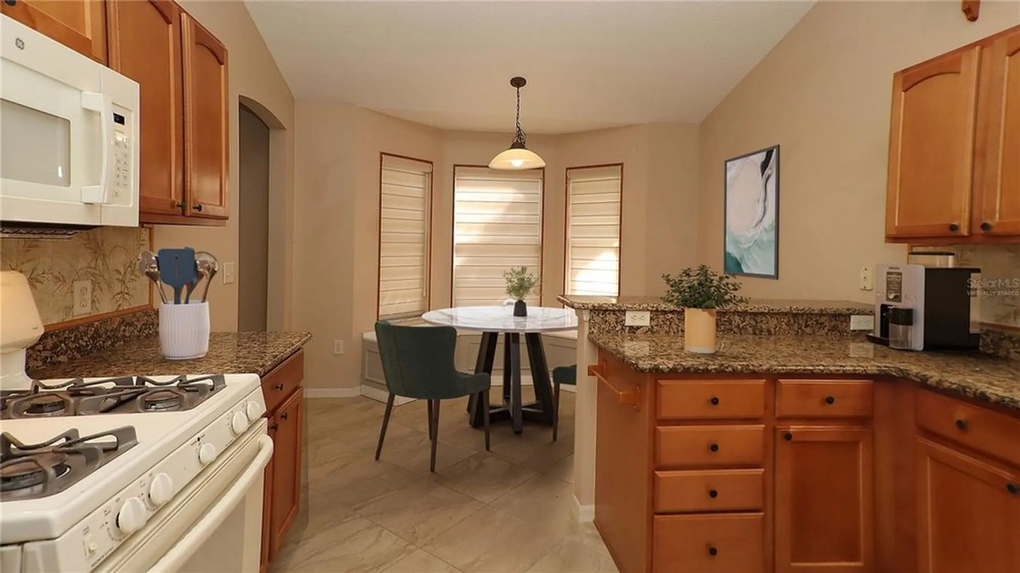 Property Slideshow image 13 of 25 | 17700 se 92nd grantham ter, The Villages, FL, 32162