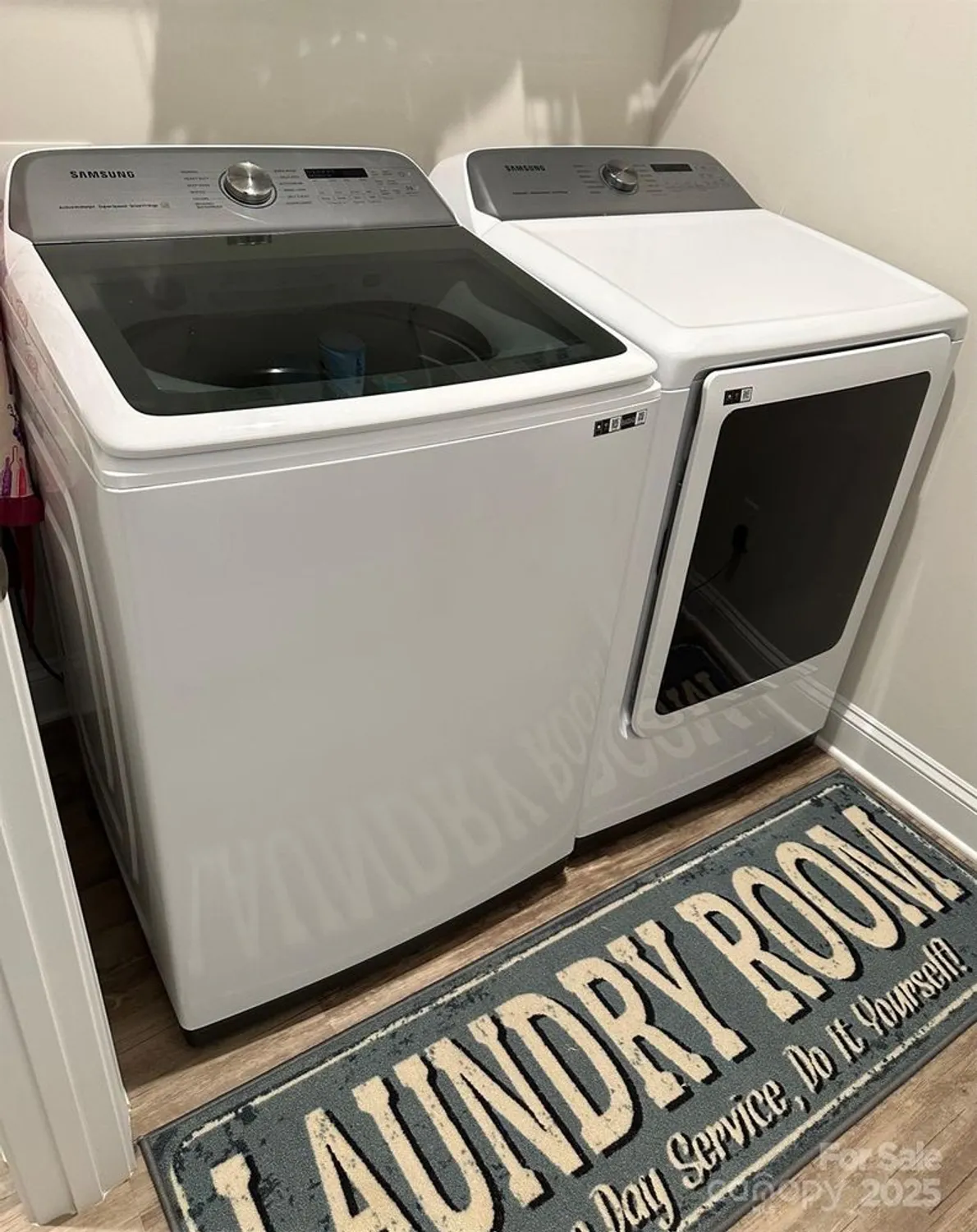 Property Slideshow image 20 of 46 | 12417 old iron ln, Charlotte, NC, 28215