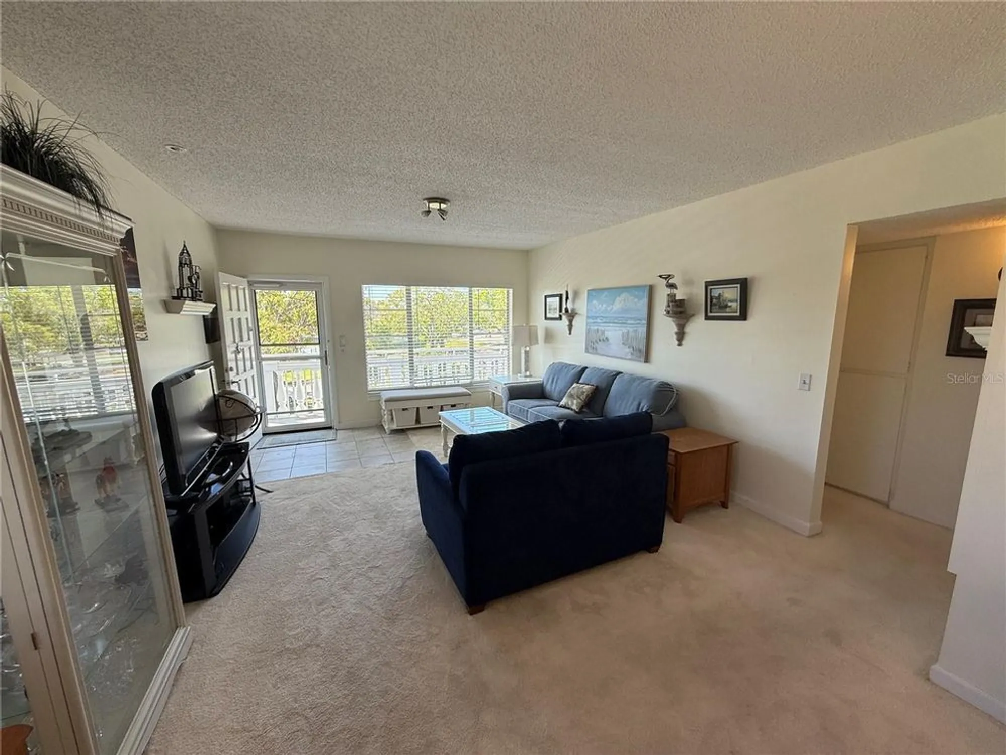 Property Slideshow image 9 of 43 | 2428 columbia dr 72, Clearwater, FL, 33763