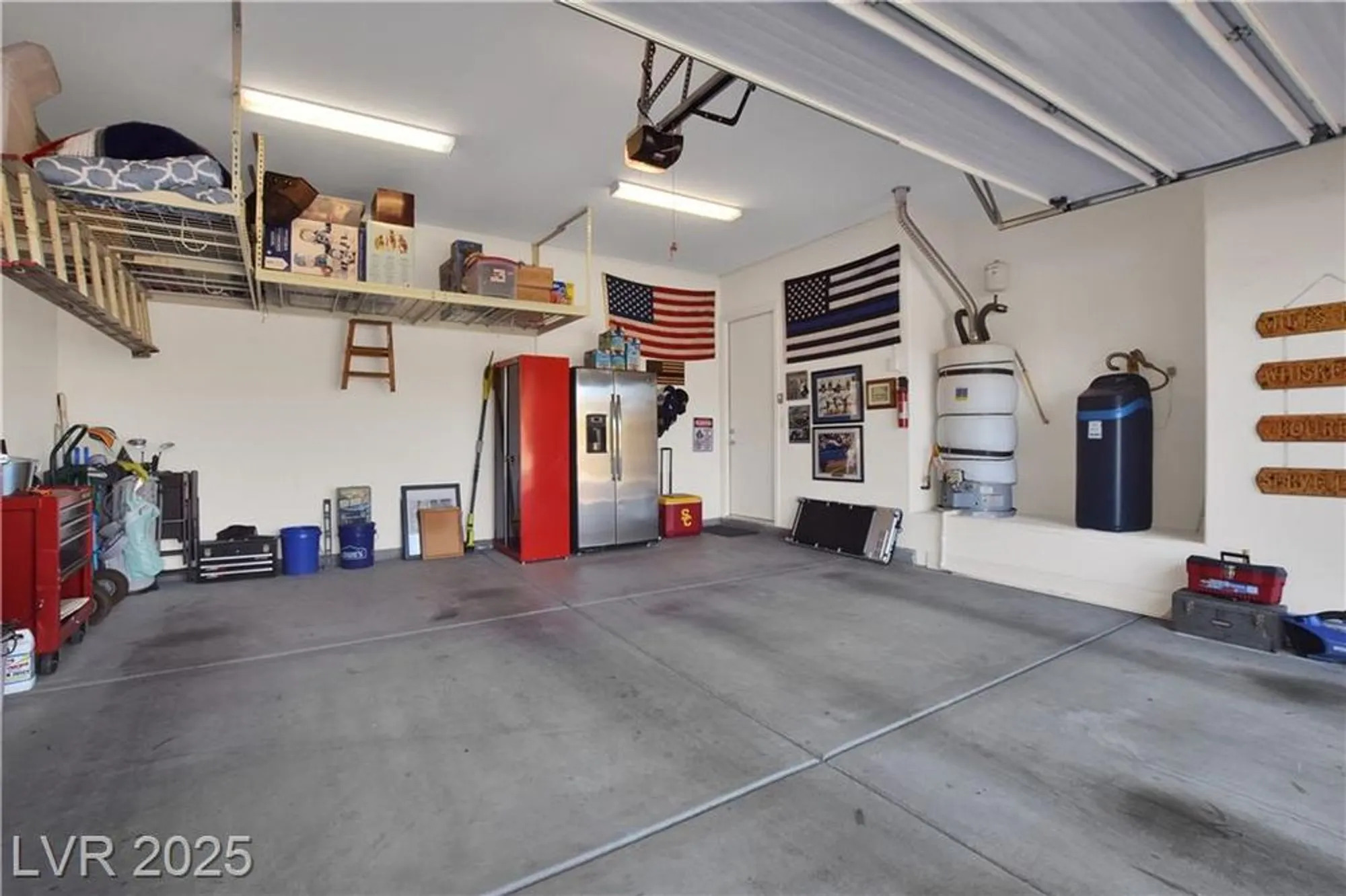 Property Slideshow image 25 of 30 | 677 look lively ct, Henderson, NV, 89011