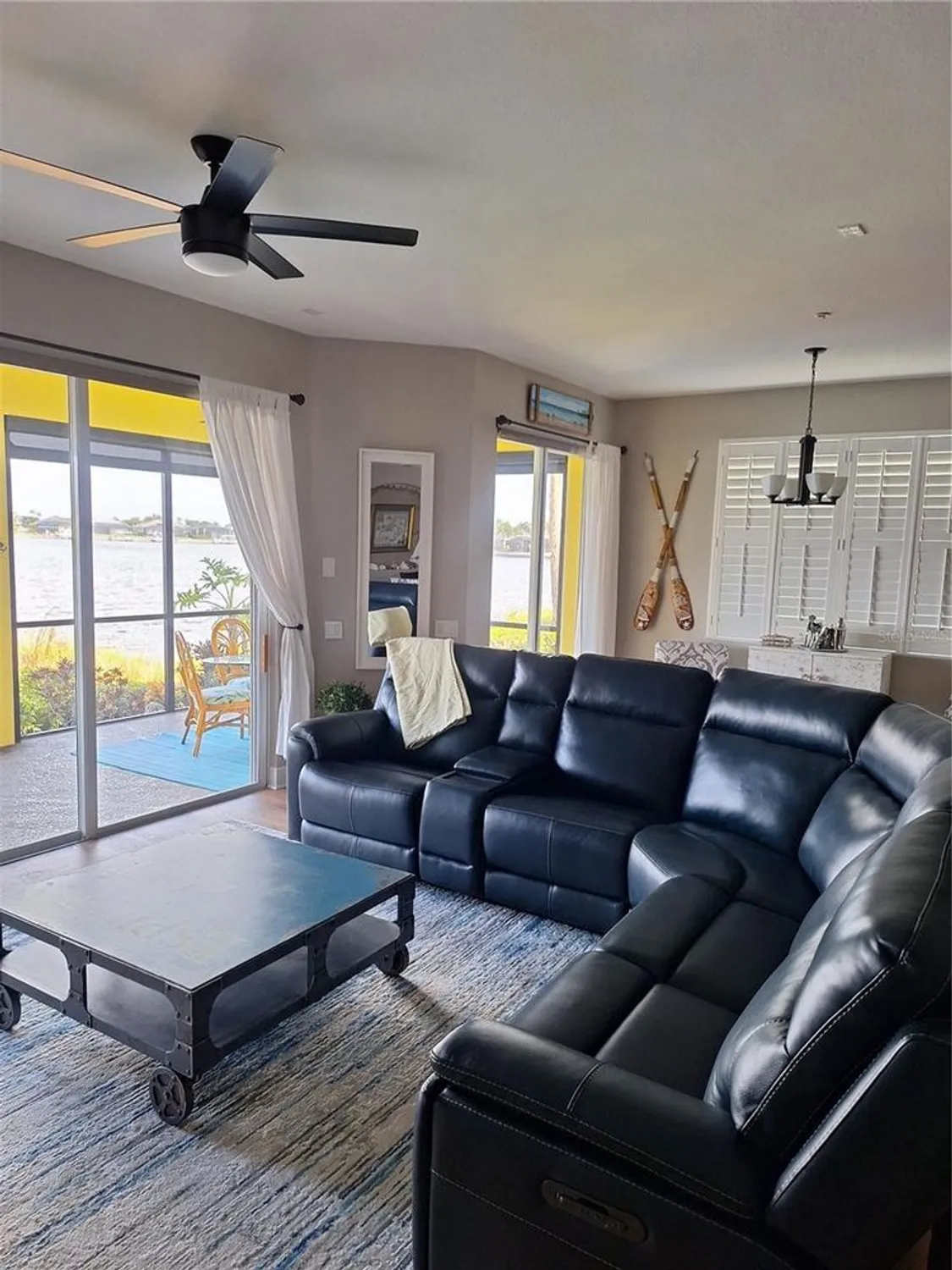 Property Slideshow image 25 of 78 | 1121 riverscape st, Bradenton, FL, 34208