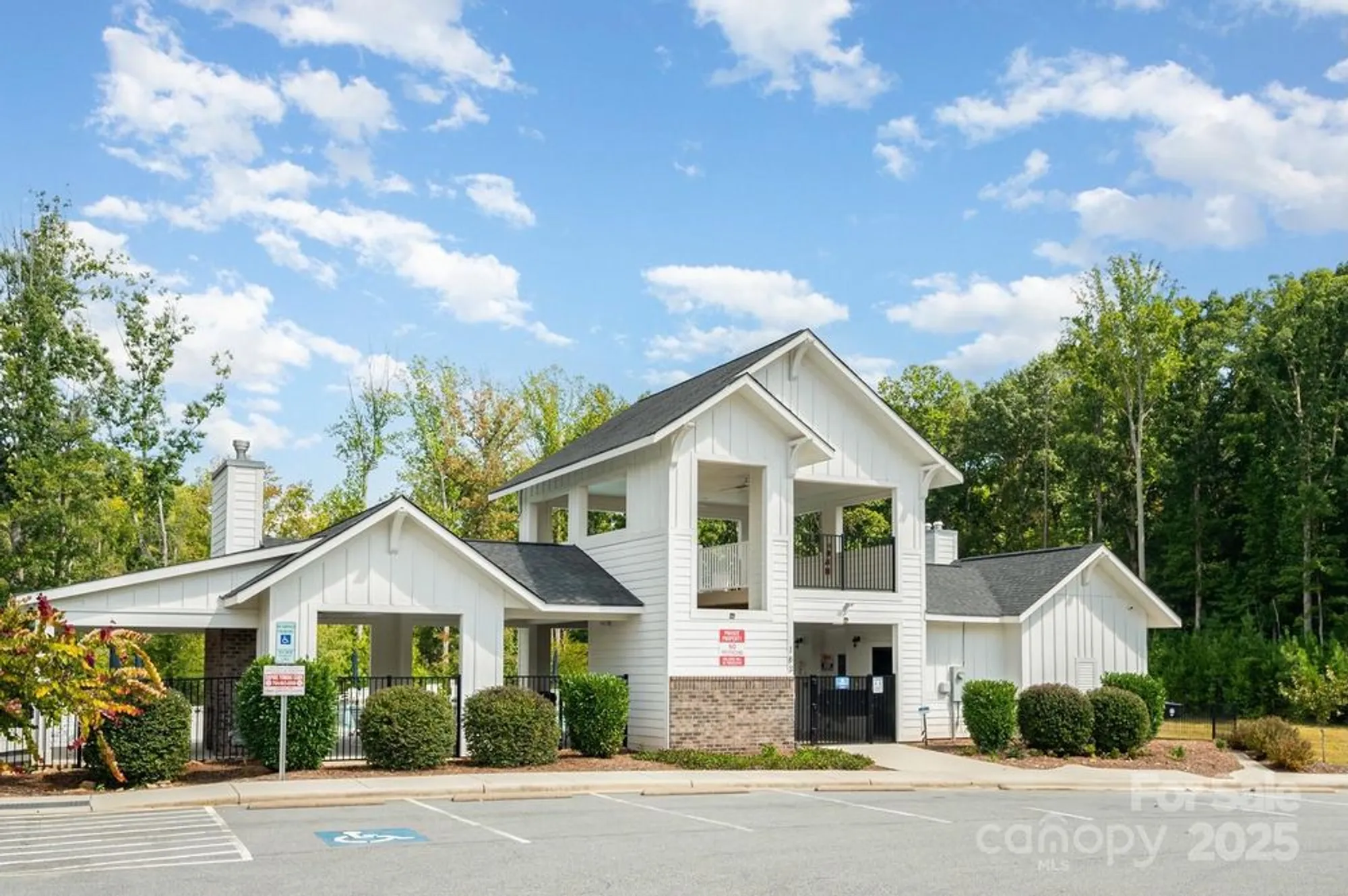 Property Slideshow image 40 of 44 | 131 canoe pole ln, Mooresville, NC, 28117