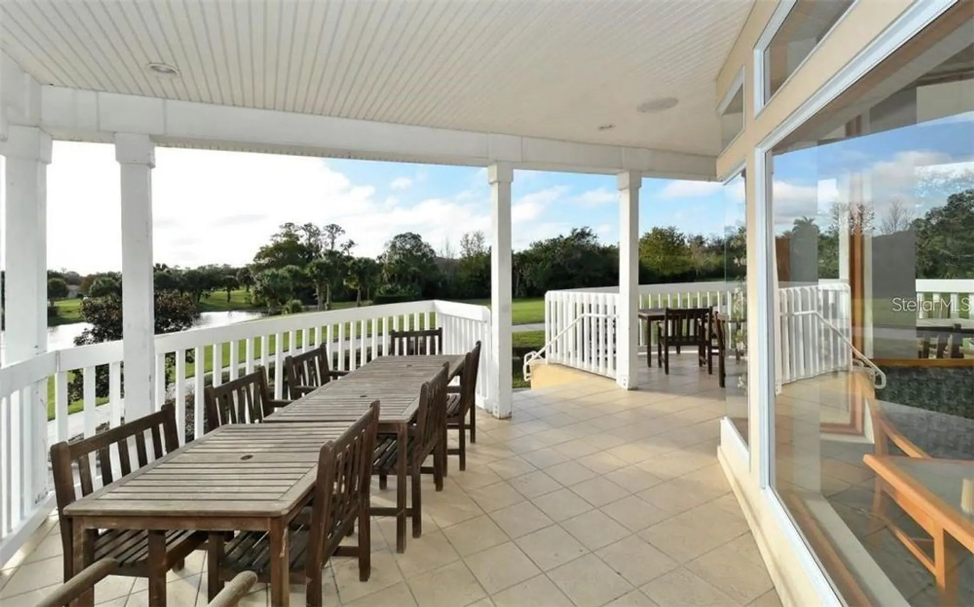 Property Slideshow image 18 of 20 | 7343 fountain palm cir # 7343, Bradenton, FL, 34203