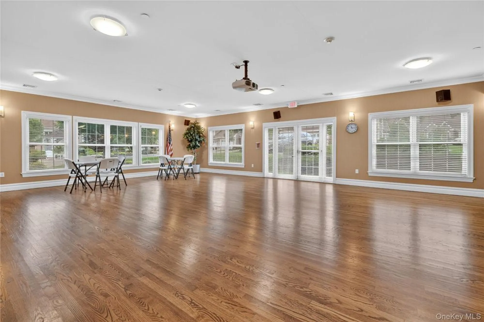 Property Slideshow image 36 of 48 | 41 michael roberts ct, Pearl River, NY, 10965