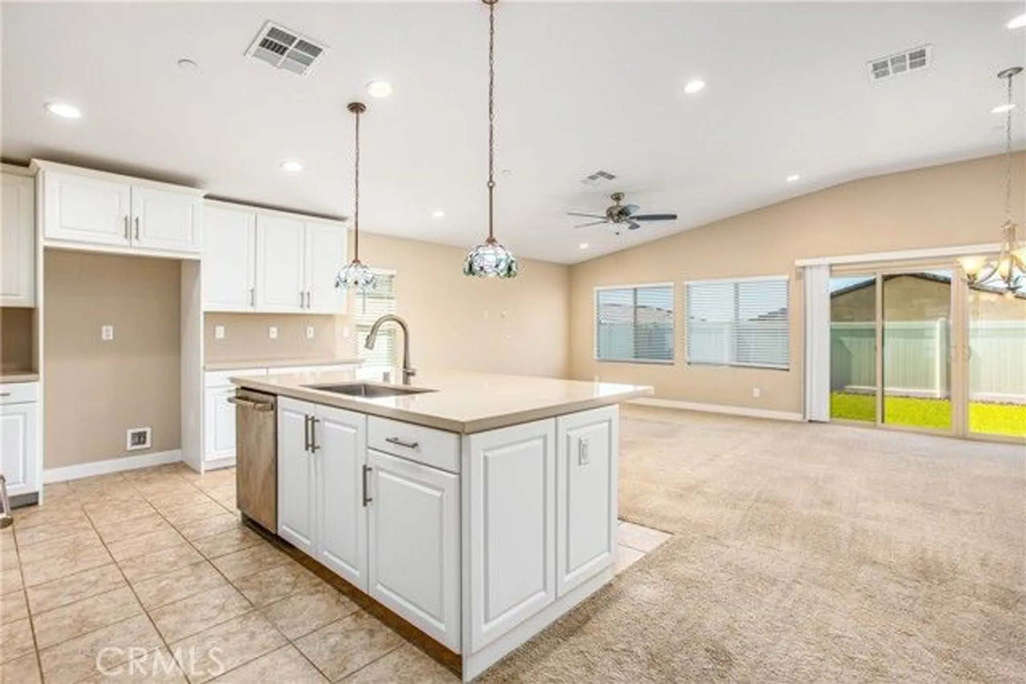 Property Slideshow image 12 of 45 | 1567 park haven dr, Beaumont, CA, 92223