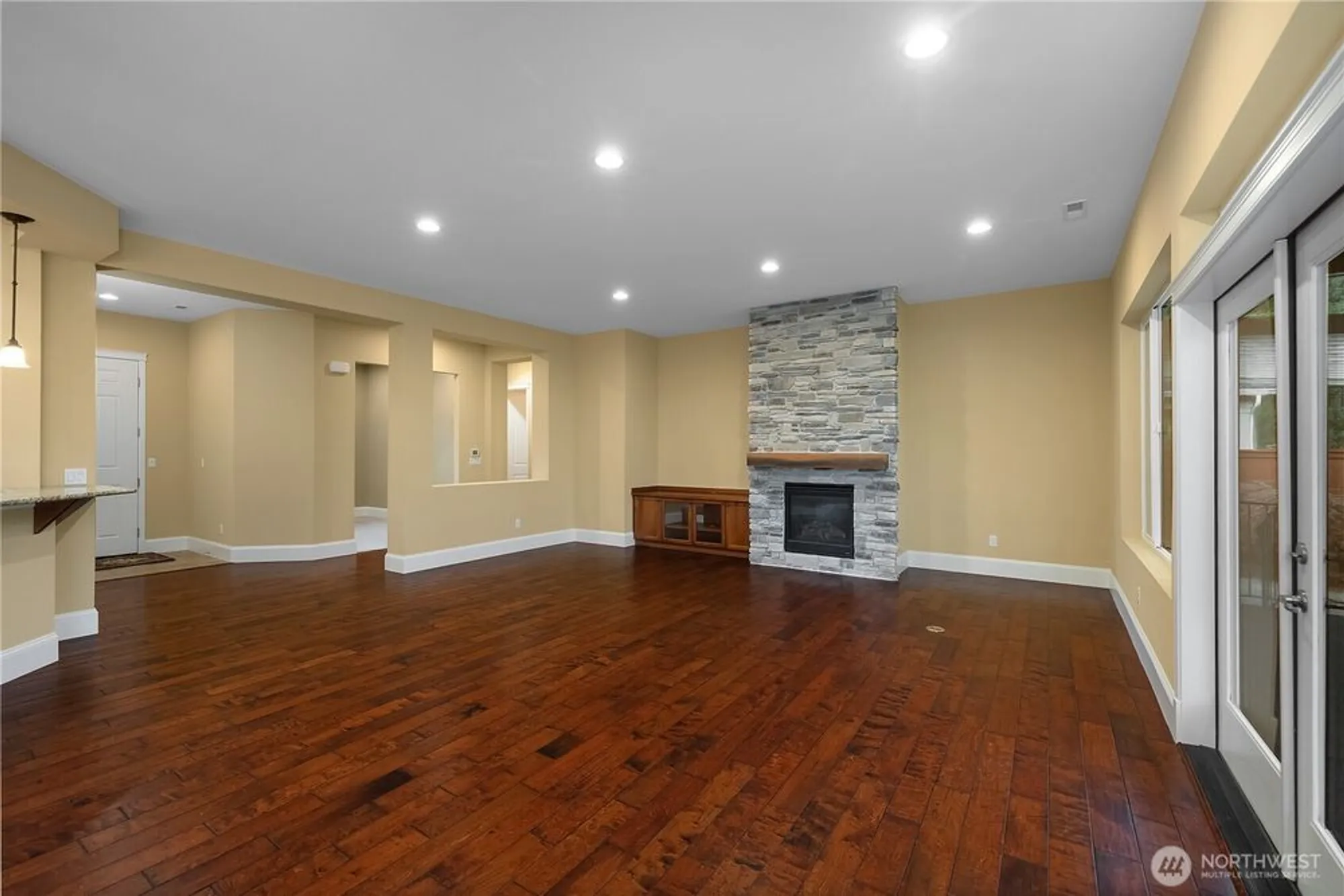 Property Slideshow image 25 of 39 | 8265 orcas loop, Lacey, WA, 98516