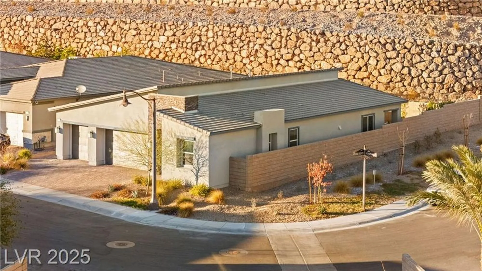 Property Slideshow image 9 of 61 | 52 reverie heights ave, Henderson, NV, 89011