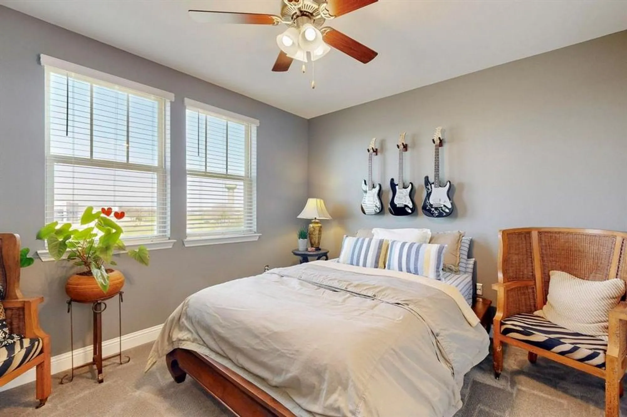 Property Slideshow image 20 of 40 | 1735 wittington pl apt 3403, Dallas, TX, 75234