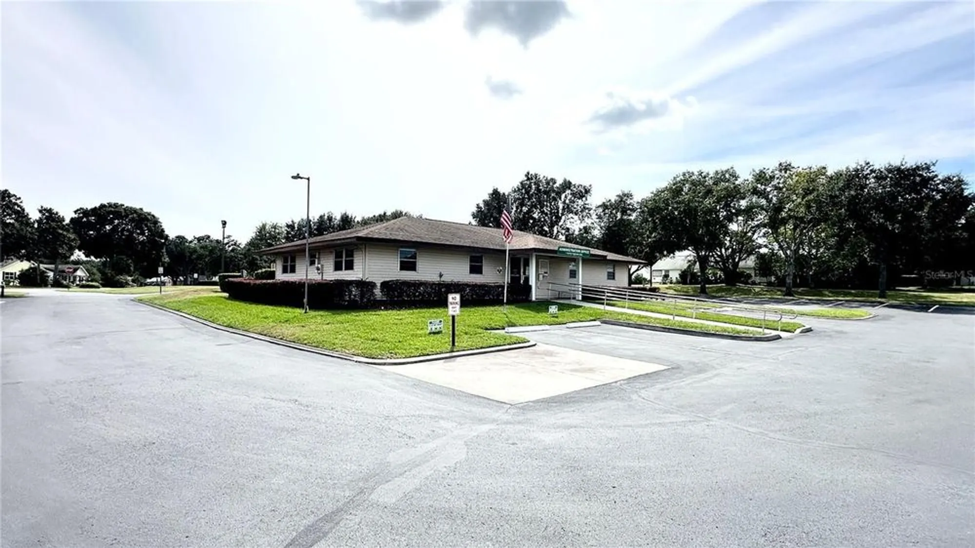 Property Slideshow image 60 of 85 | 918 dundee cir, Leesburg, FL, 34788