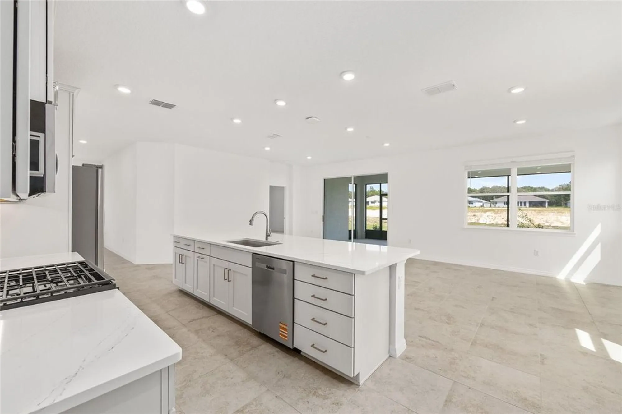 Property Slideshow image 19 of 36 | 10377 sw 106th ct, Ocala, FL, 34481