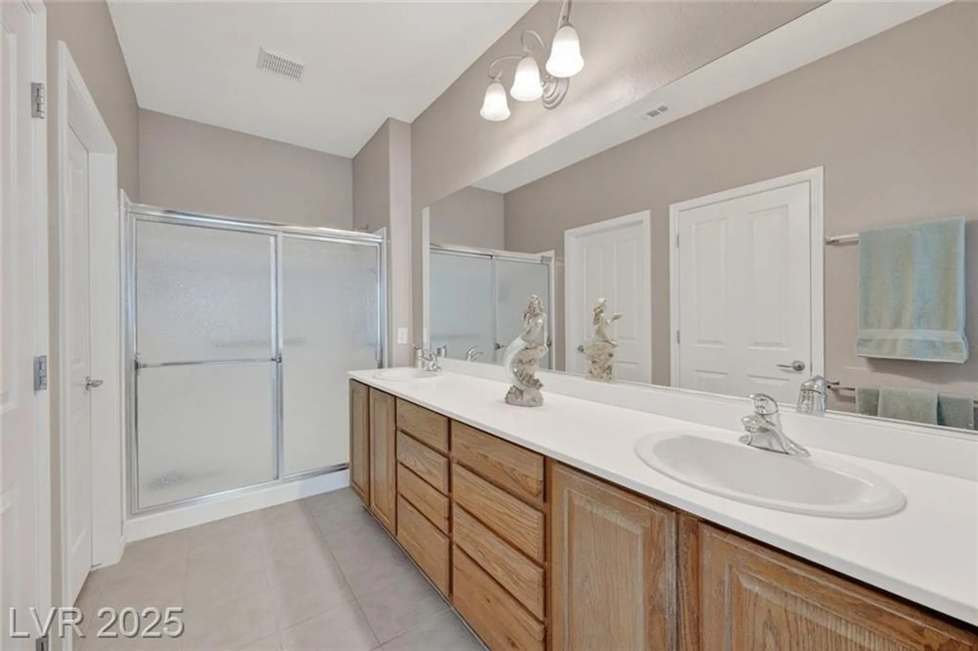 Property Slideshow image 21 of 42 | 2495 capella star st, Henderson, NV, 89044