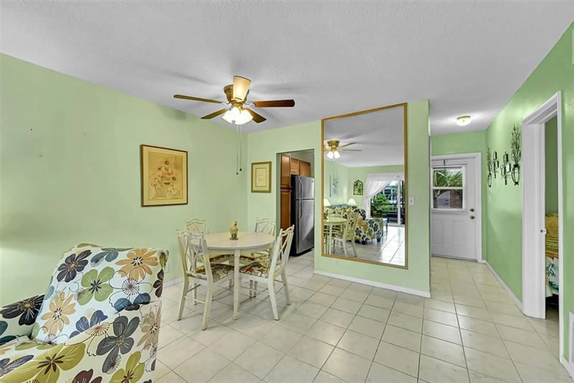Property Slideshow image 5 of 43 | 2501 w golf blvd 229, Pompano Beach, FL, 33064
