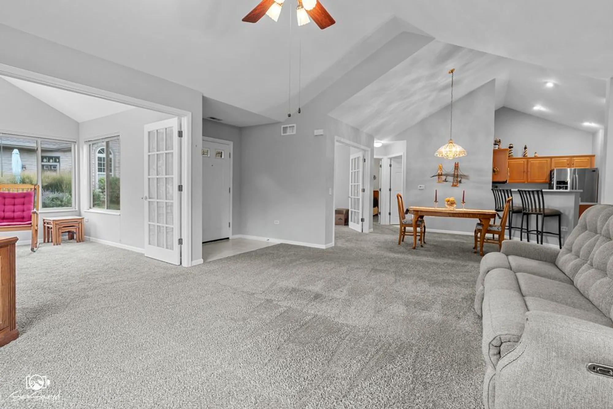 Property Slideshow image 6 of 35 | 1925 timbers edge cir, Joliet, IL, 60431