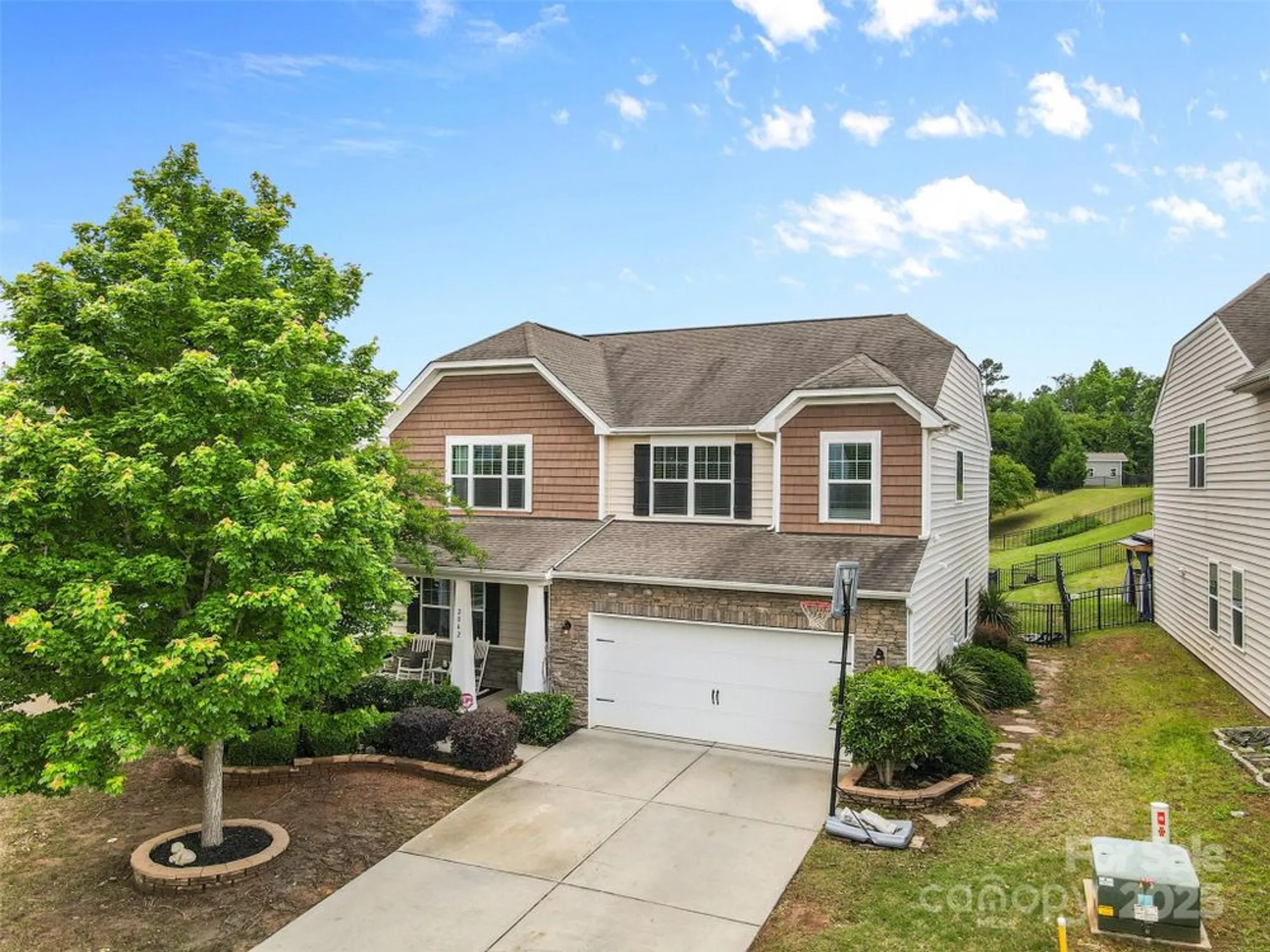 Property Slideshow image 1 of 39 | 2042 newport dr, Indian Land, SC, 29707