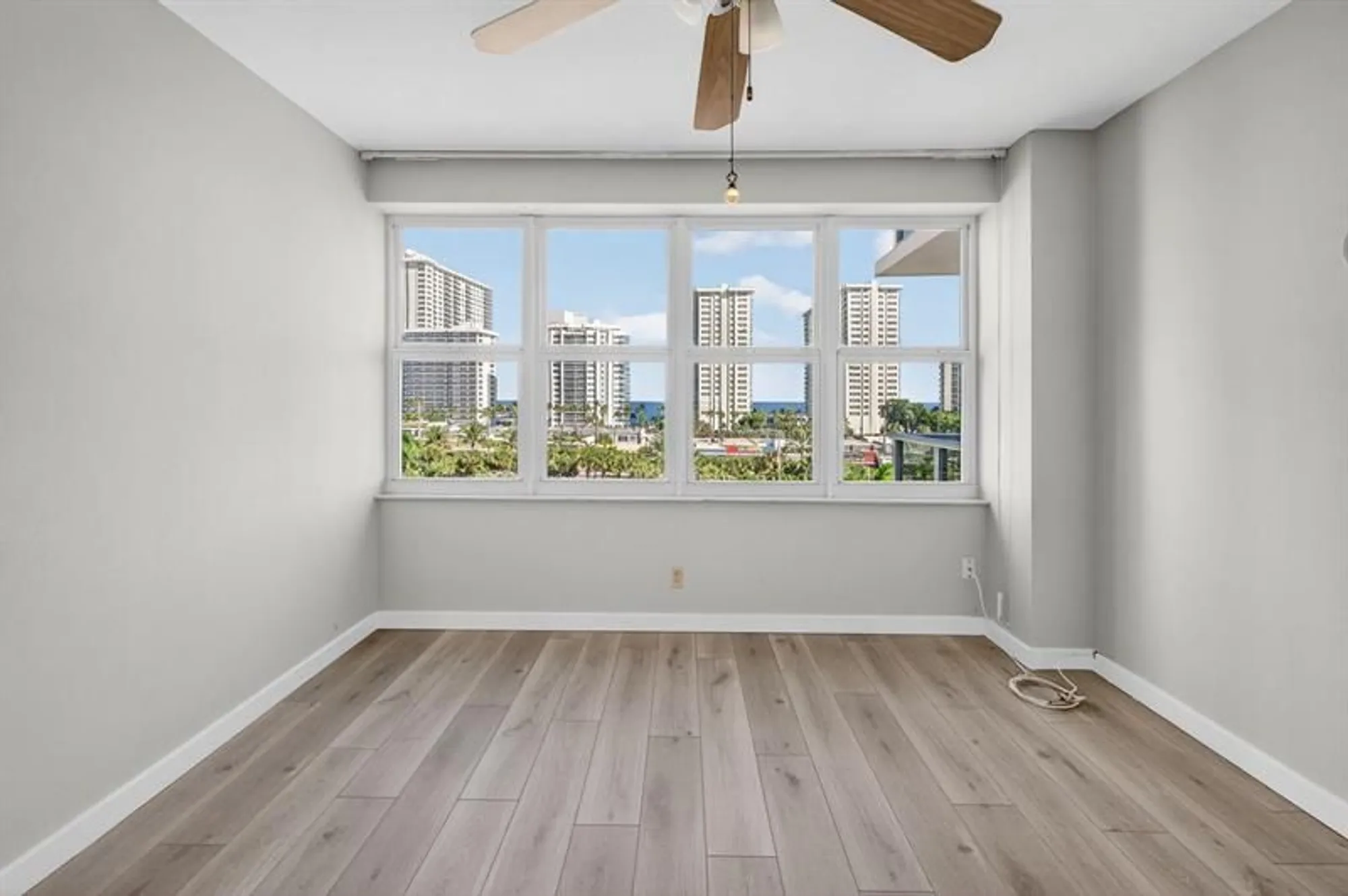 Property Slideshow image 36 of 39 | 3333 ne 34th st 615, Fort Lauderdale, FL, 33308