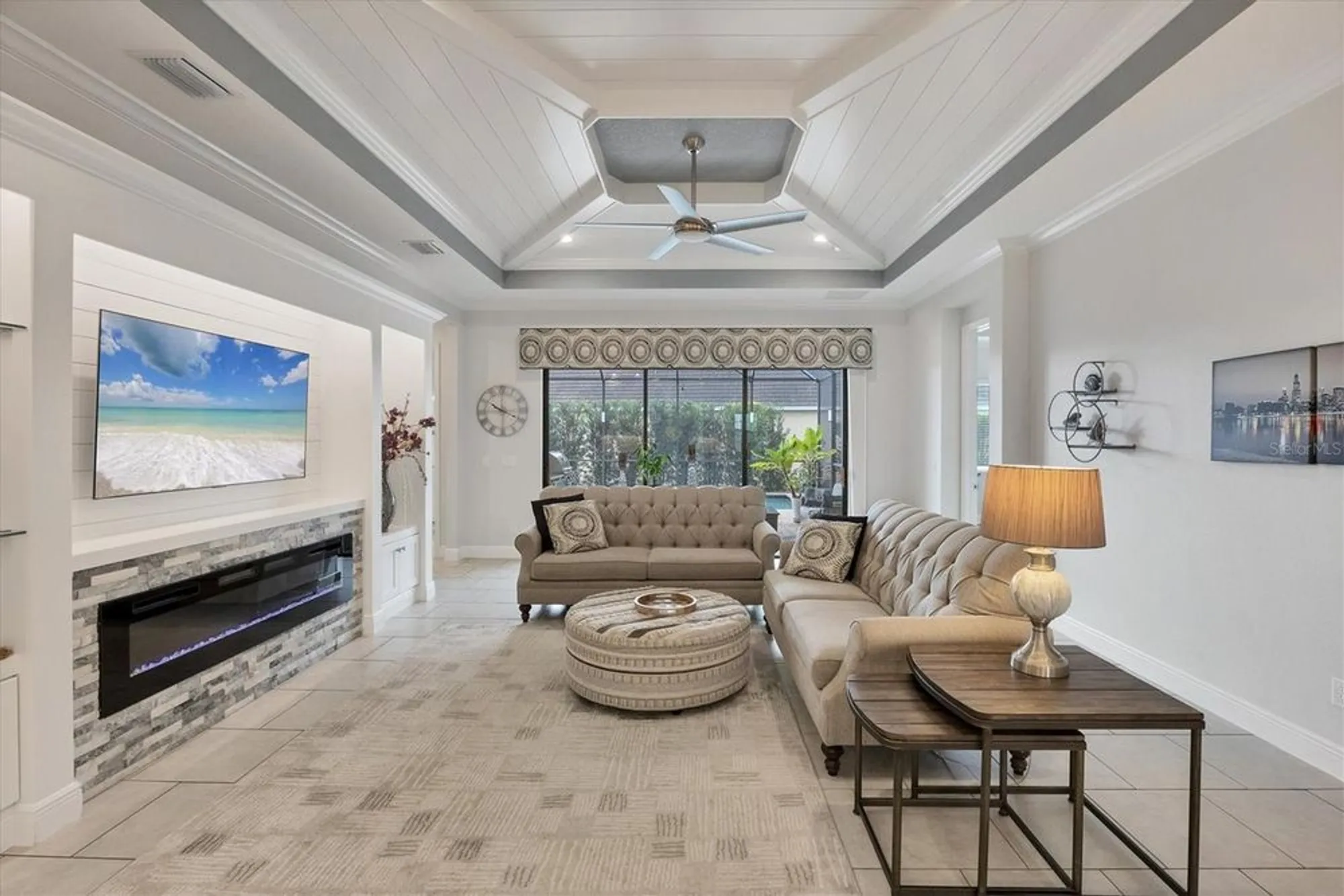 Property Slideshow image 15 of 77 | 13106 indigo way, Bradenton, FL, 34211