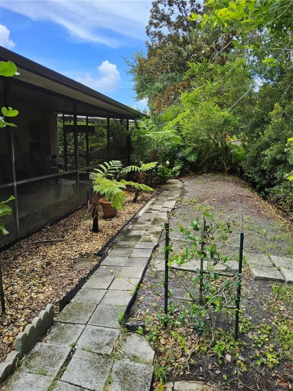 Property Slideshow image 26 of 28 | 8023 saint andrews way, Mount Dora, FL, 32757