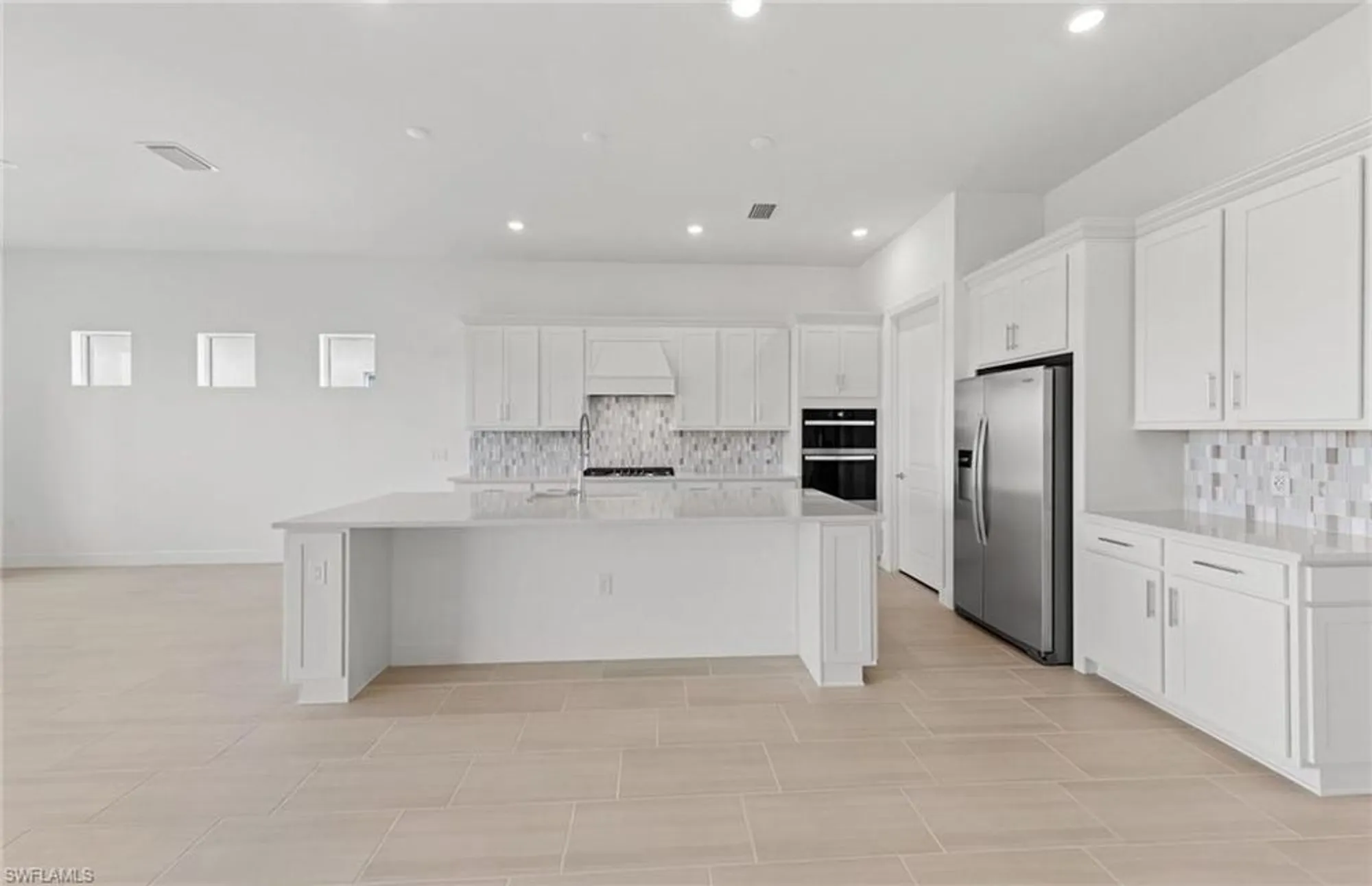 Property Slideshow image 4 of 25 | 20024 nickel trl, Alva, FL, 33920