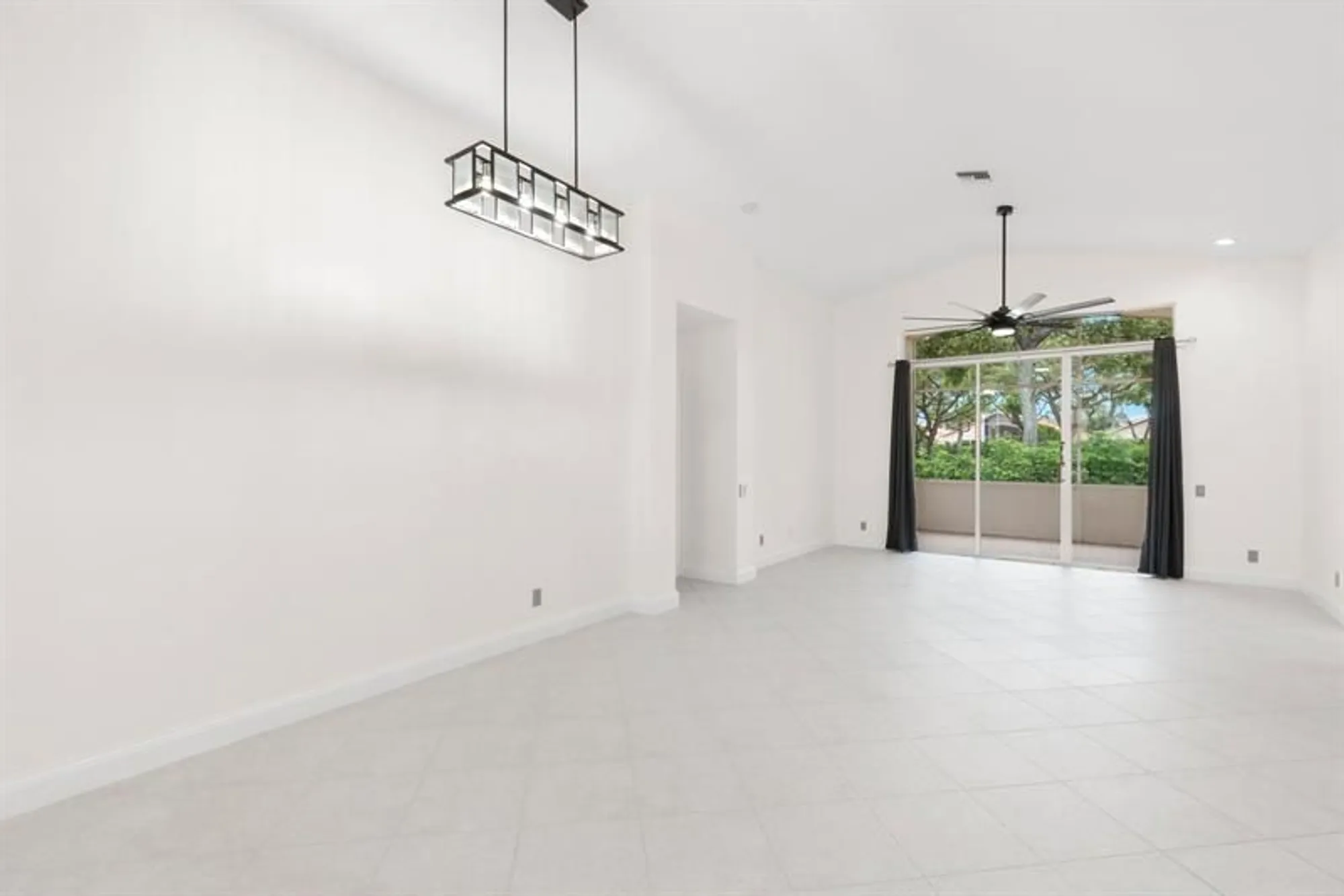 Property Slideshow image 5 of 36 | 11826 haddon pkwy, Boynton Beach, FL, 33437
