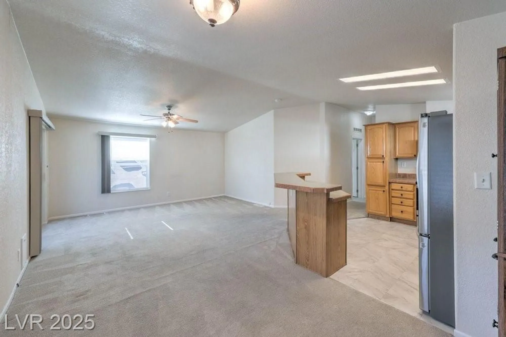 Property Slideshow image 27 of 44 | 581 montecito dr, Pahrump, NV, 89048