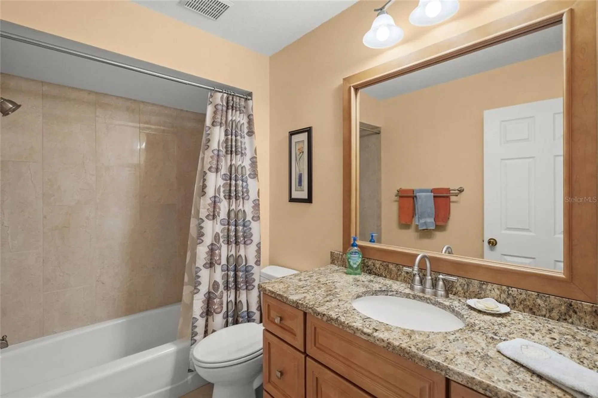 Property Slideshow image 24 of 43 | 4637 willow wood cir 44, Sarasota, FL, 34241