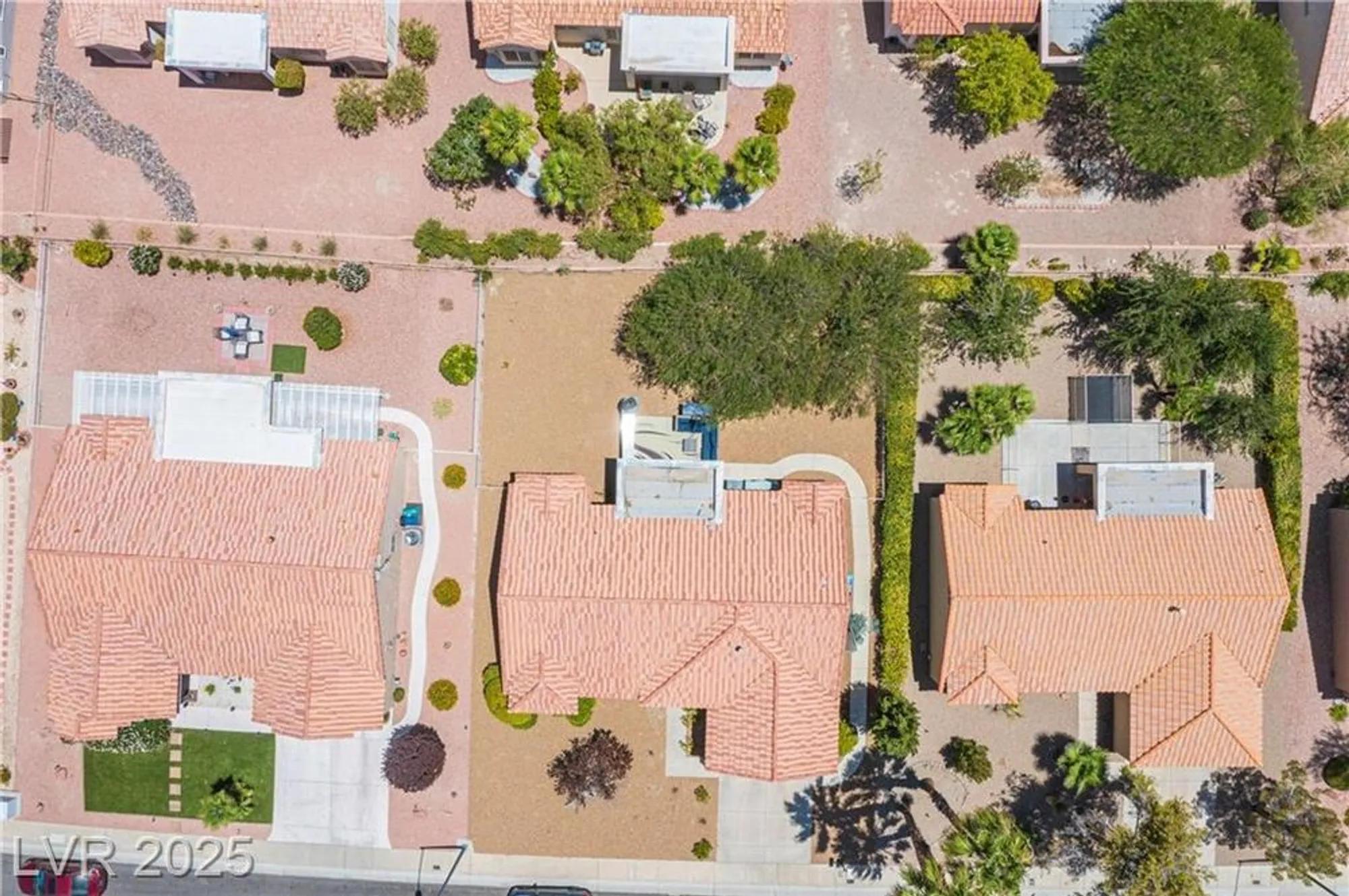 Property Slideshow image 64 of 72 | 2548 tumble brook dr, Las Vegas, NV, 89134