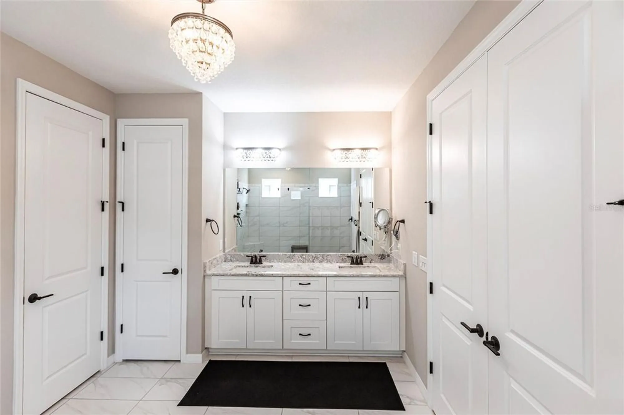 Property Slideshow image 14 of 37 | 16524 paynes mill dr, Bradenton, FL, 34211