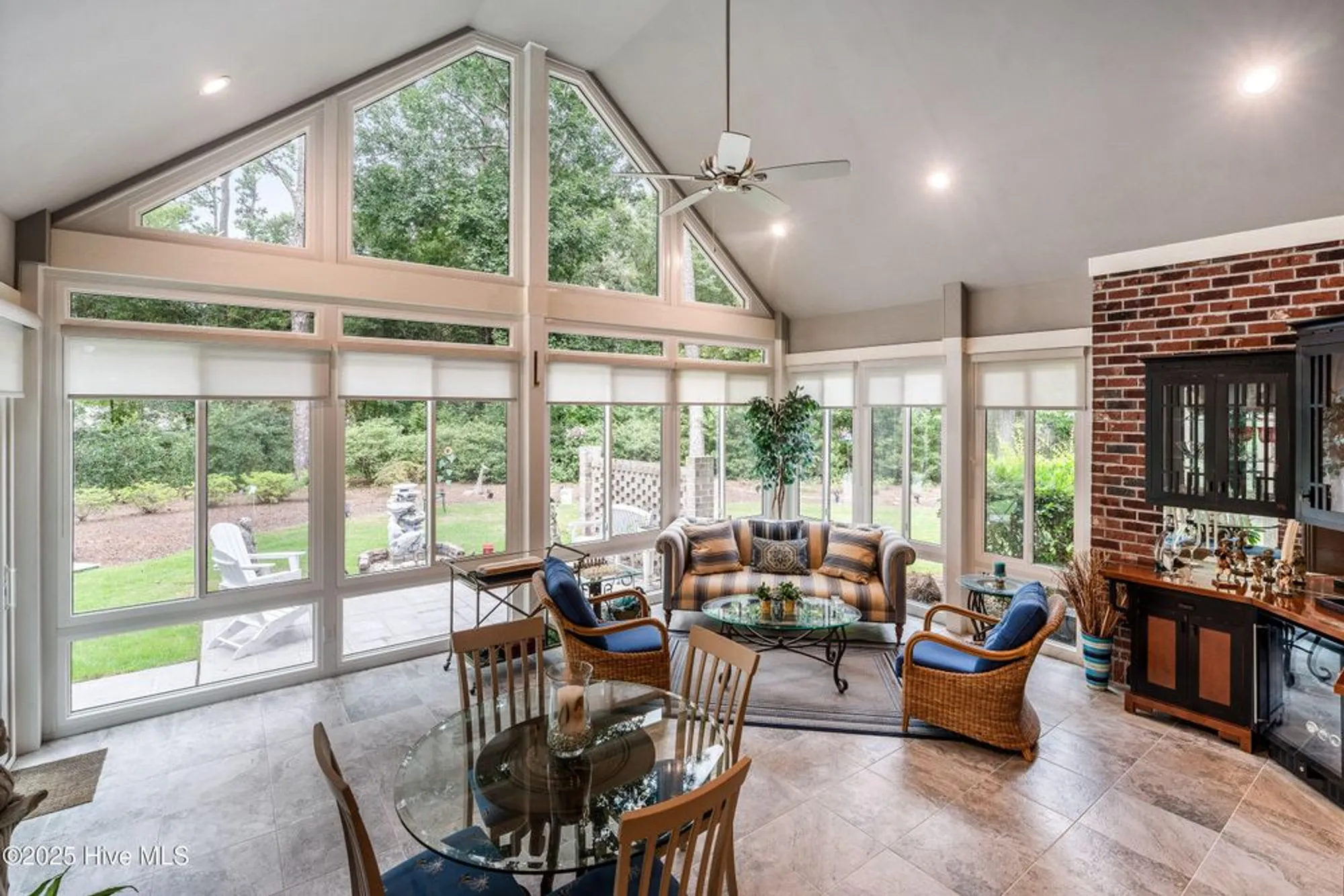 Property Slideshow image 16 of 62 | 704 squire ln, Wilmington, NC, 28411