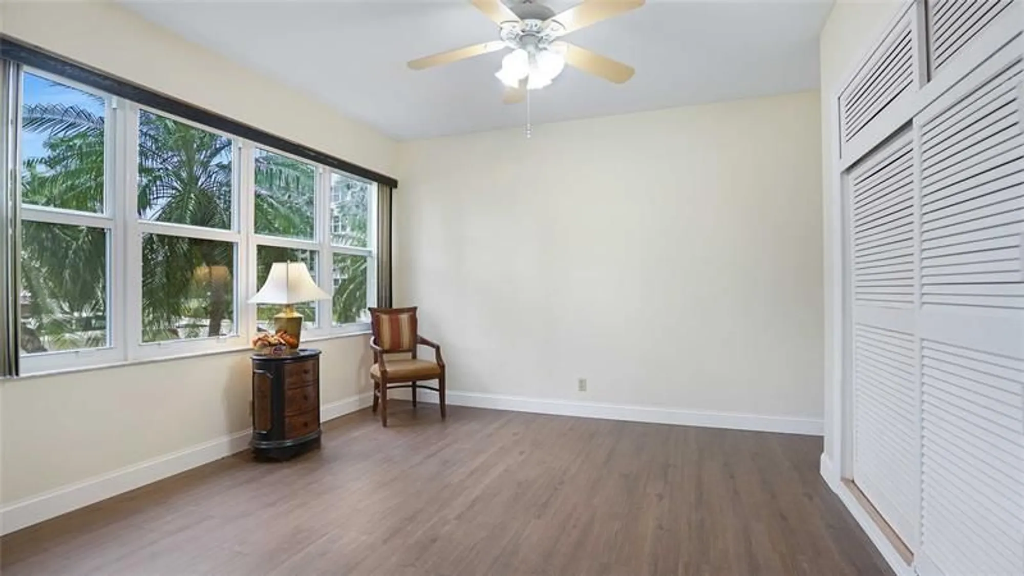 Property Slideshow image 11 of 49 | 3333 ne 34th st 109, Fort Lauderdale, FL, 33308