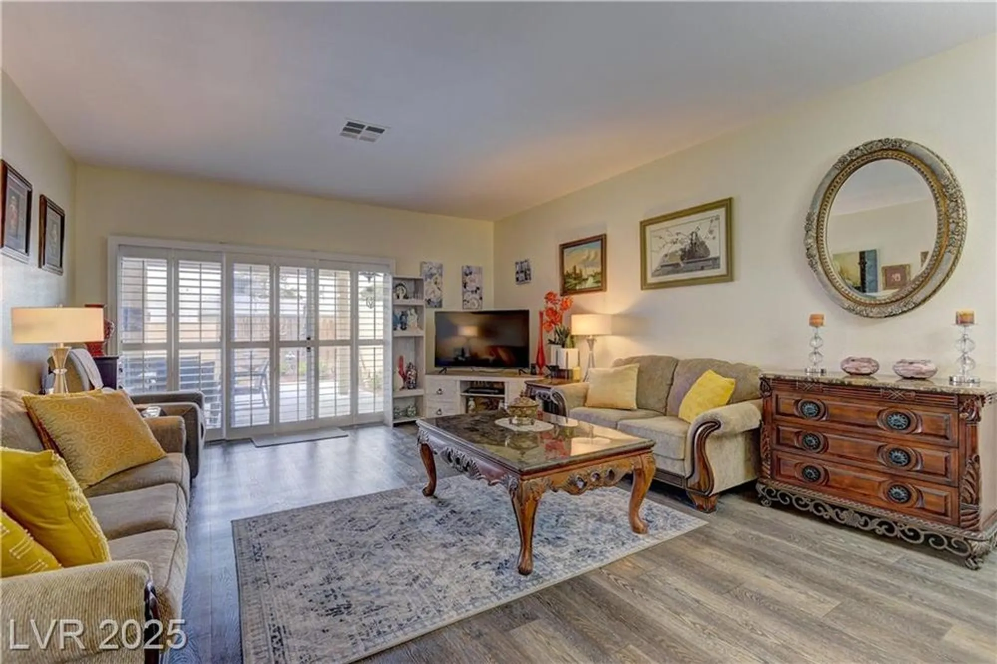 Property Slideshow image 5 of 25 | 468 fallwood ln, Las Vegas, NV, 89107