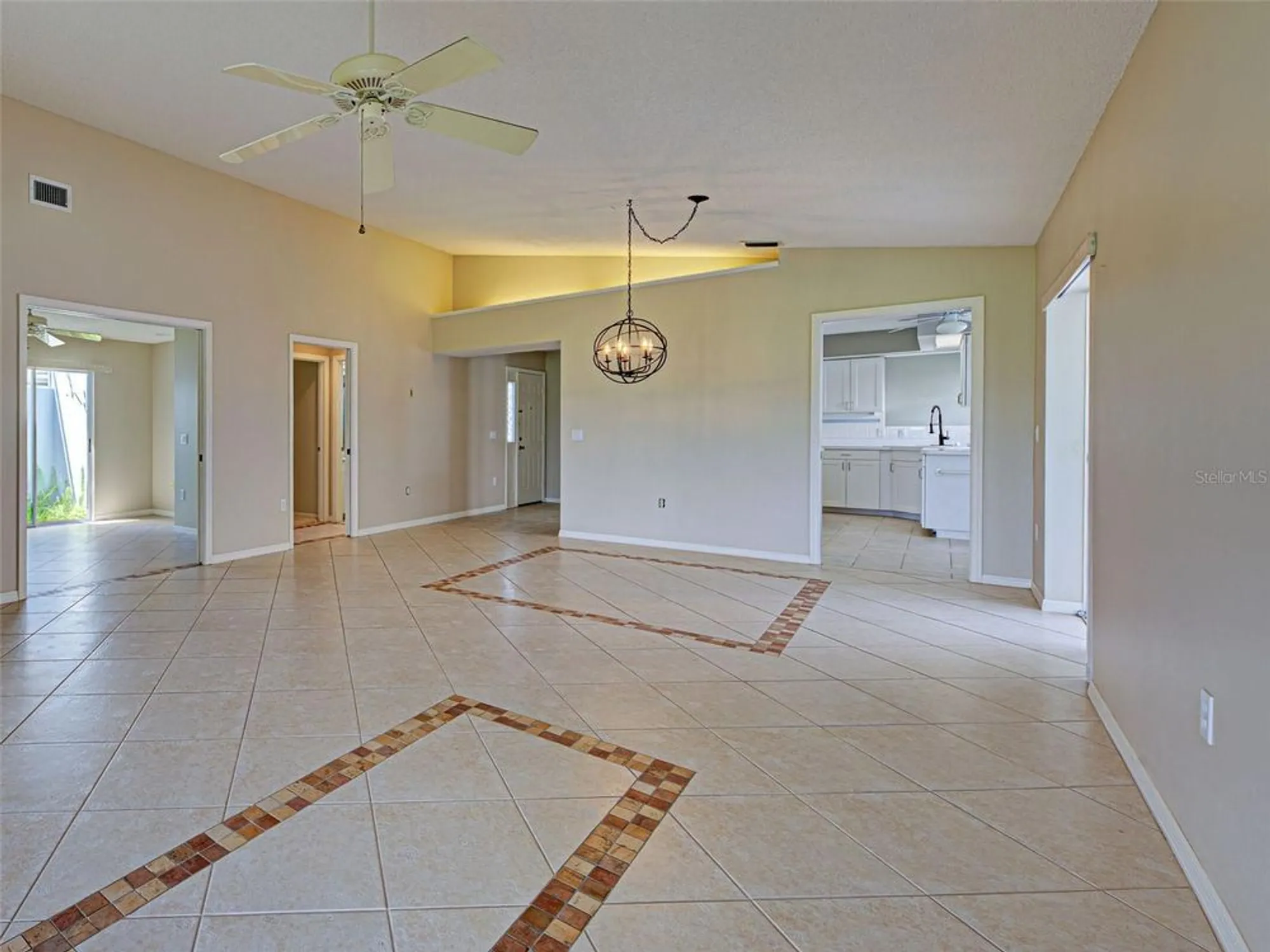 Property Slideshow image 24 of 62 | 720 brightside crescent dr 11, Venice, FL, 34293
