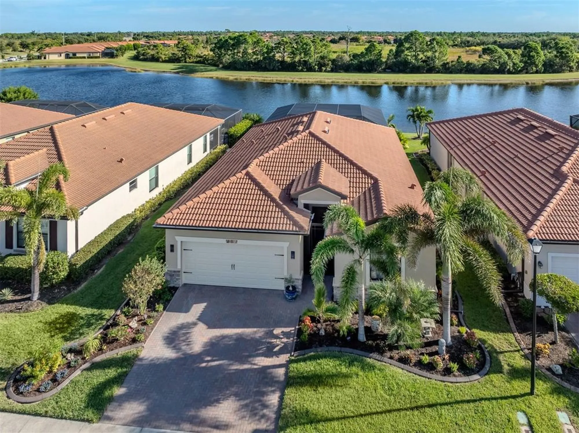 Property Slideshow image 1 of 99 | 10132 colubrina dr, Venice, FL, 34293