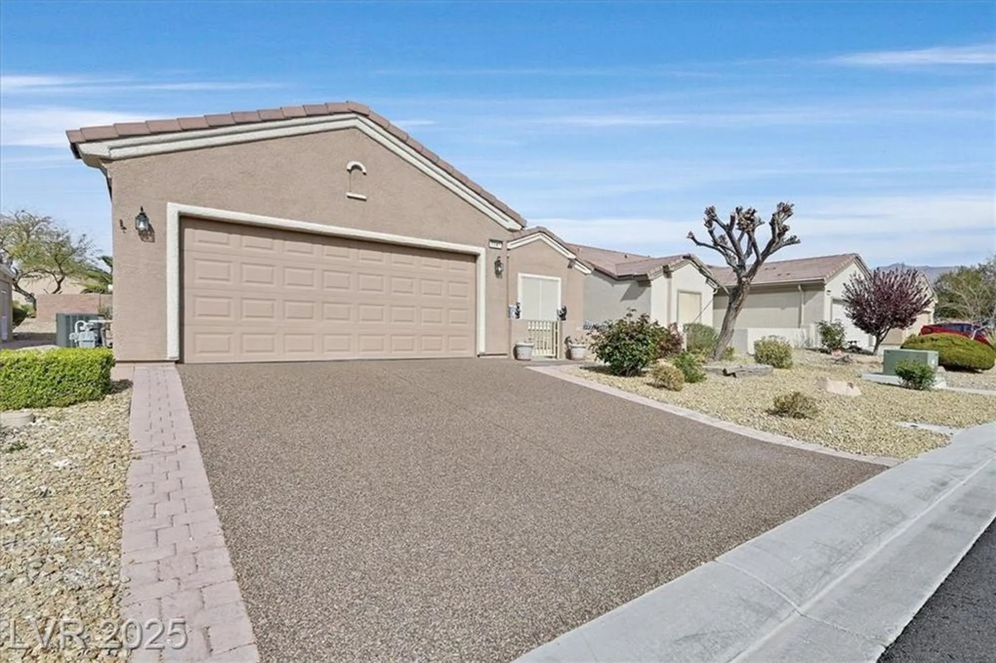 Property Slideshow image 25 of 34 | 7741 fruit dove st, North Las Vegas, NV, 89084